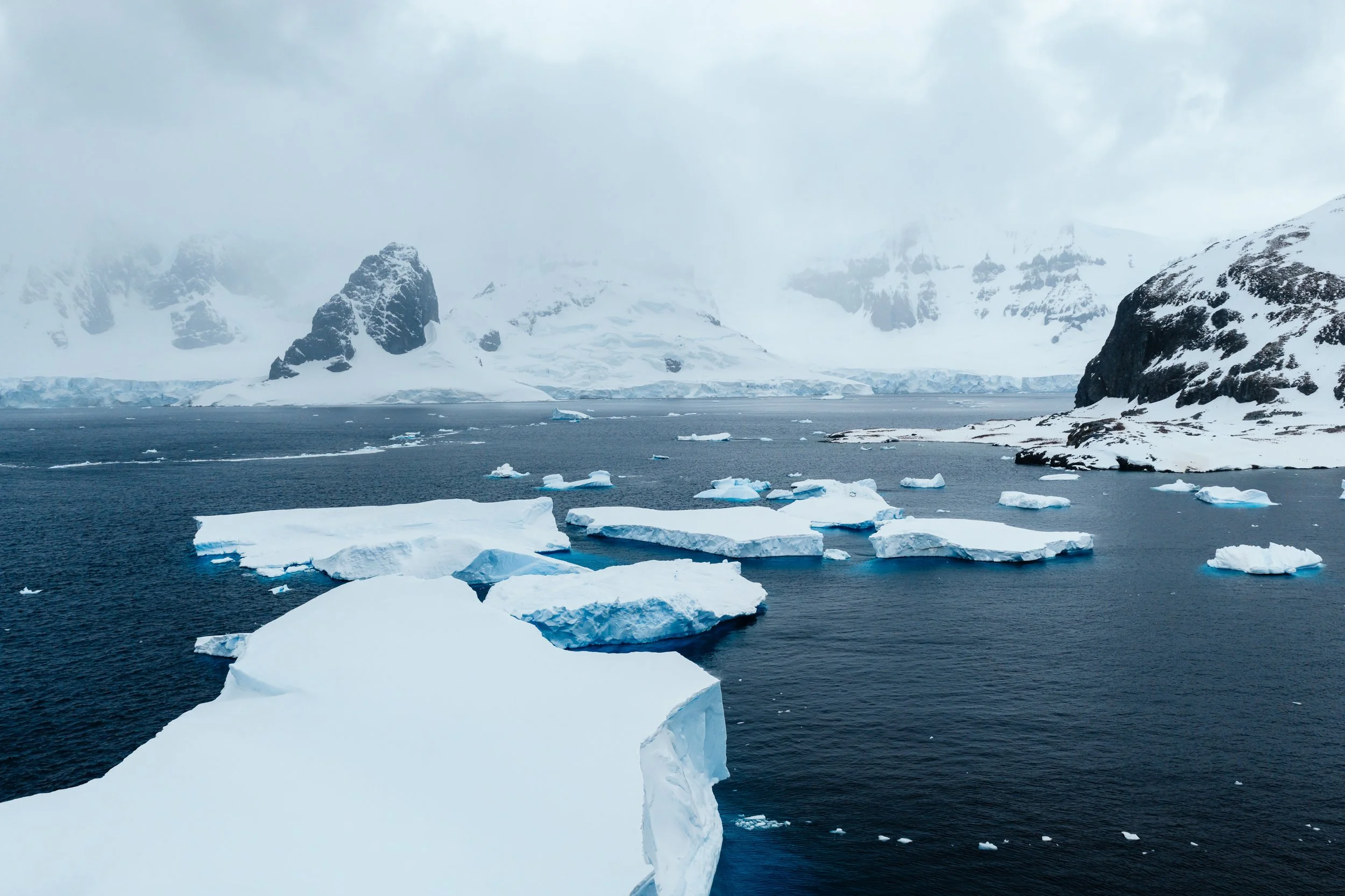 2025_HX_Antarctica_Content_Marvin Kuhr_07.jpg