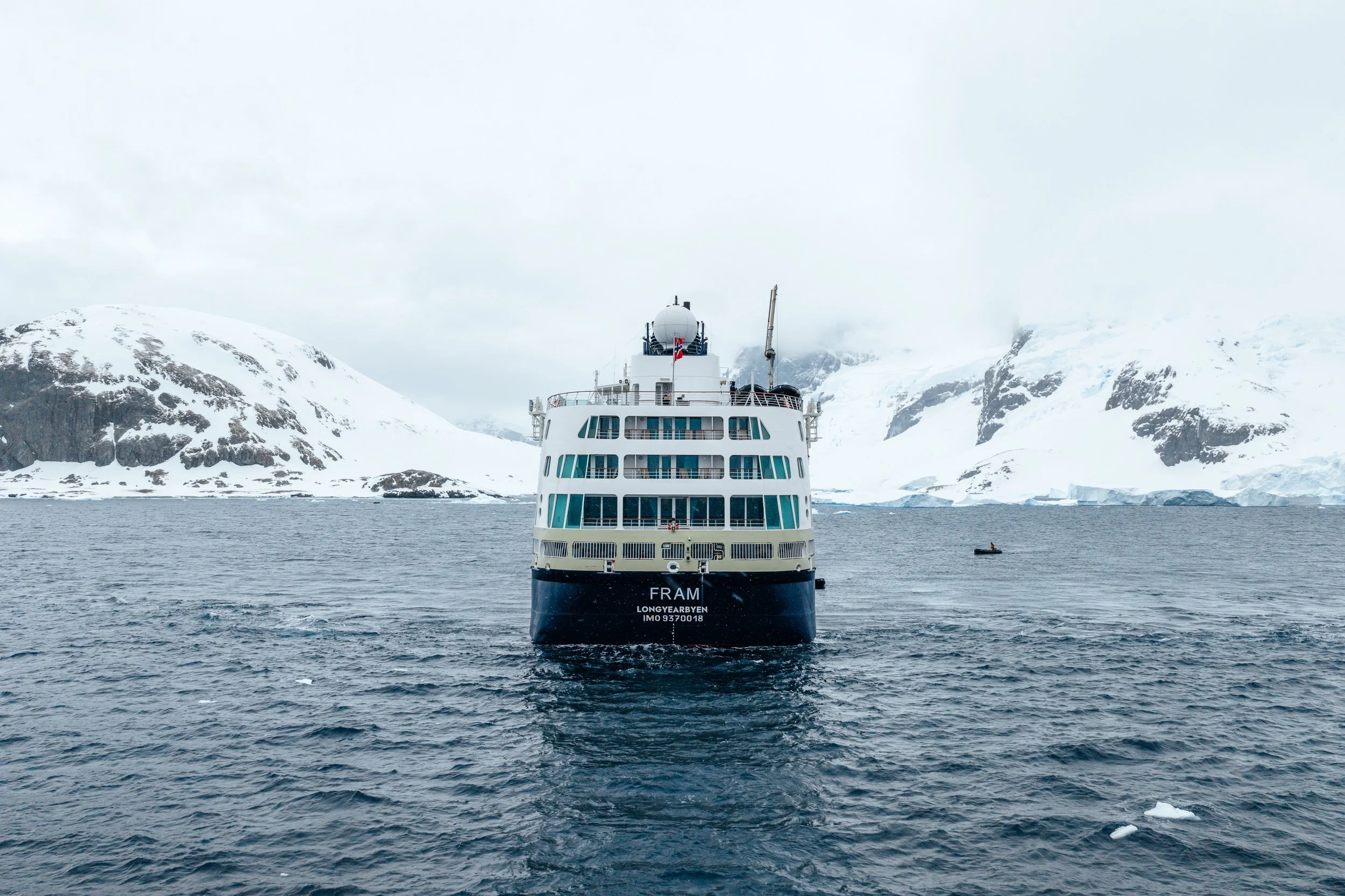 2025_HX_Antarctica_Content_Marvin Kuhr_12-2.jpg