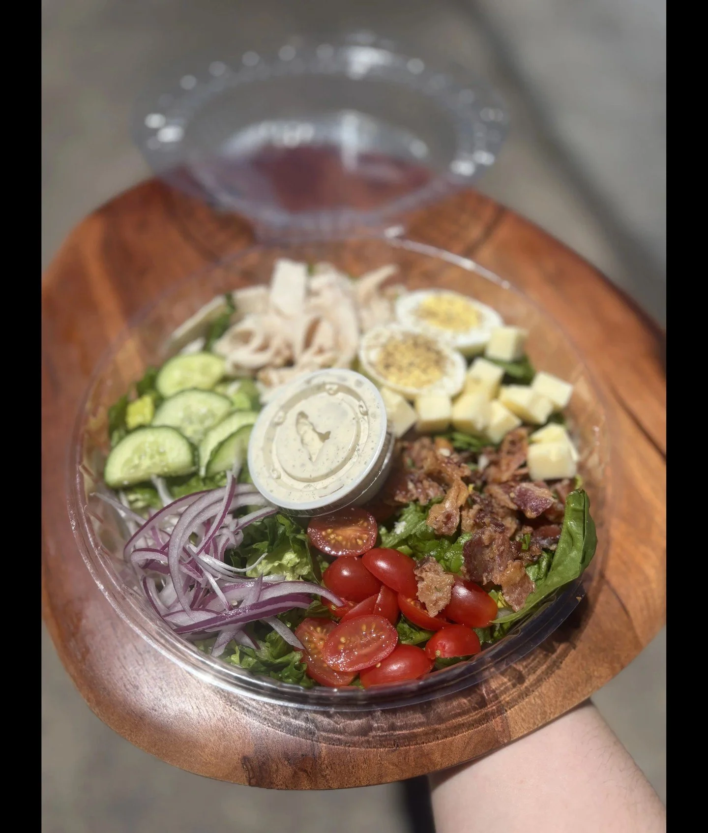 Manna&rsquo;s Lunch Specials for Friday, May 15th!: Entrees

Soulful Salmon (GF) 13

Honey Mustard Chicken Thighs (GF)

served w/ rosemary mashed potatoes 12

Green Goddess Grain Bowl (V+GF) 11

(roasted turnips, carrots, radish, red onion, quinoa, a