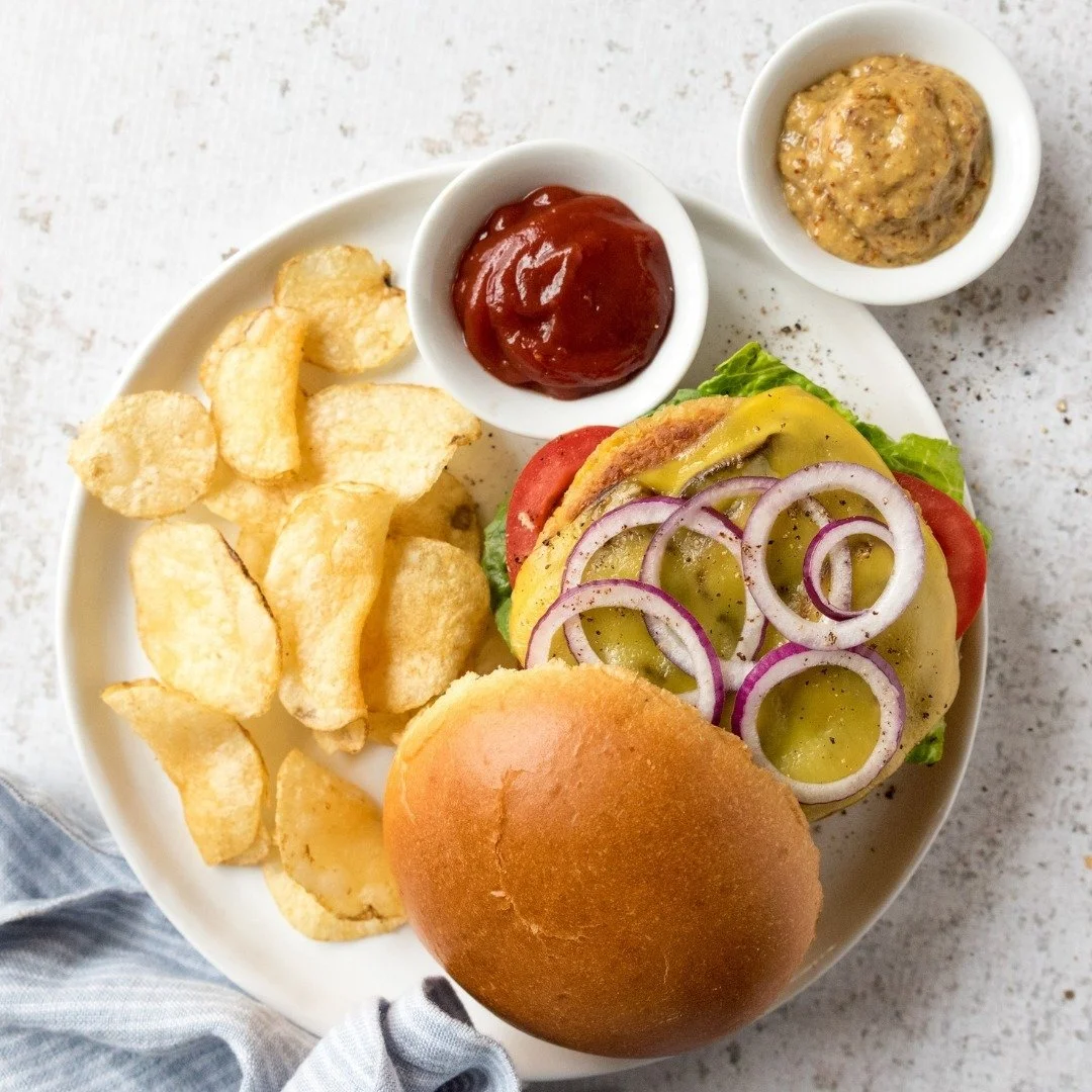 It's National Hamburger Day! (TBH, we're not sure who decides such a thing, but we're all for it on this one!)

A great burger starts with great ingredients. That's why we carry responsibly raised meats, tasty plant-based options, and organic buns, t