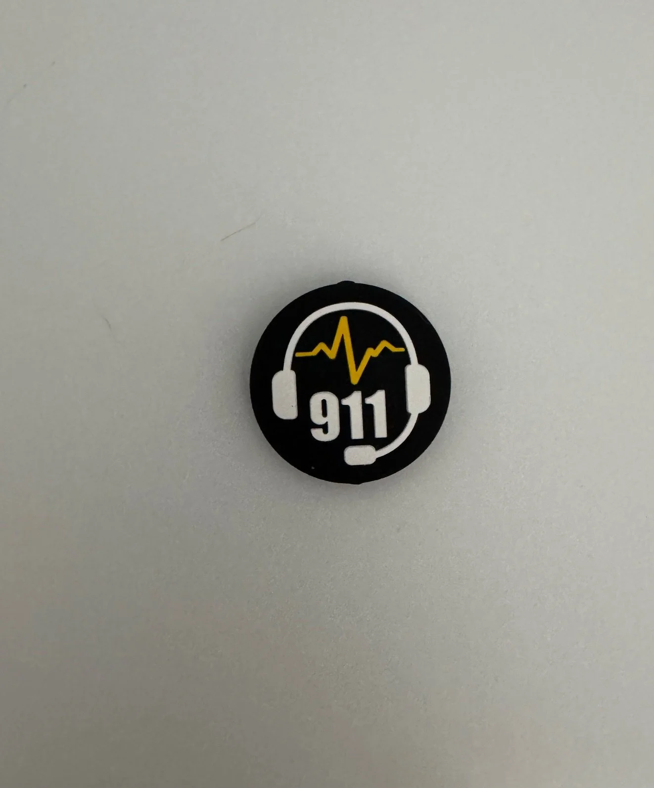 911