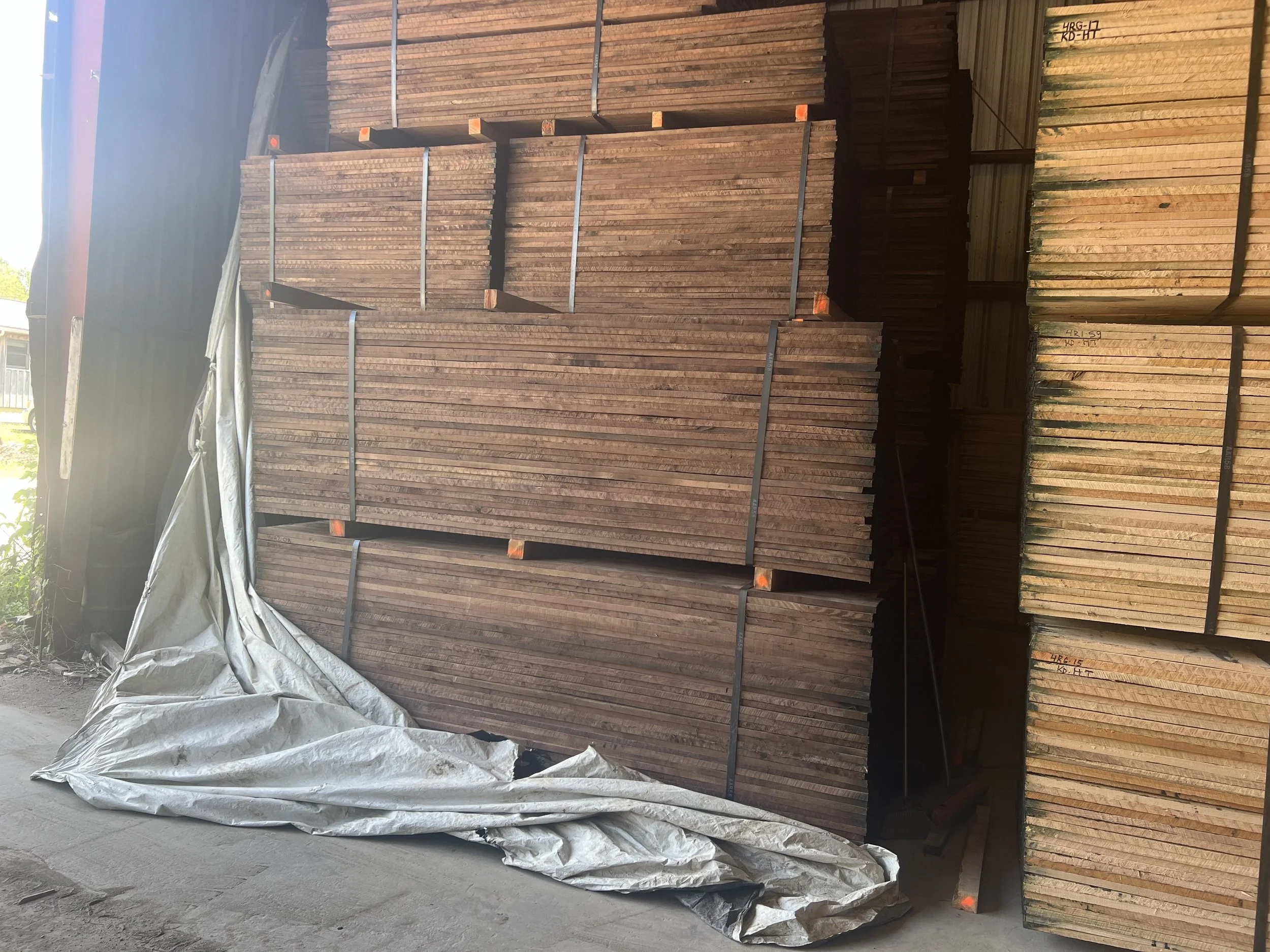 4 WAL 1 & 2-COM-1.jpg