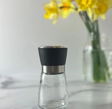 S.A.L.T. Sisters Black Grinder