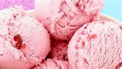 Copa de Helado de Fresa