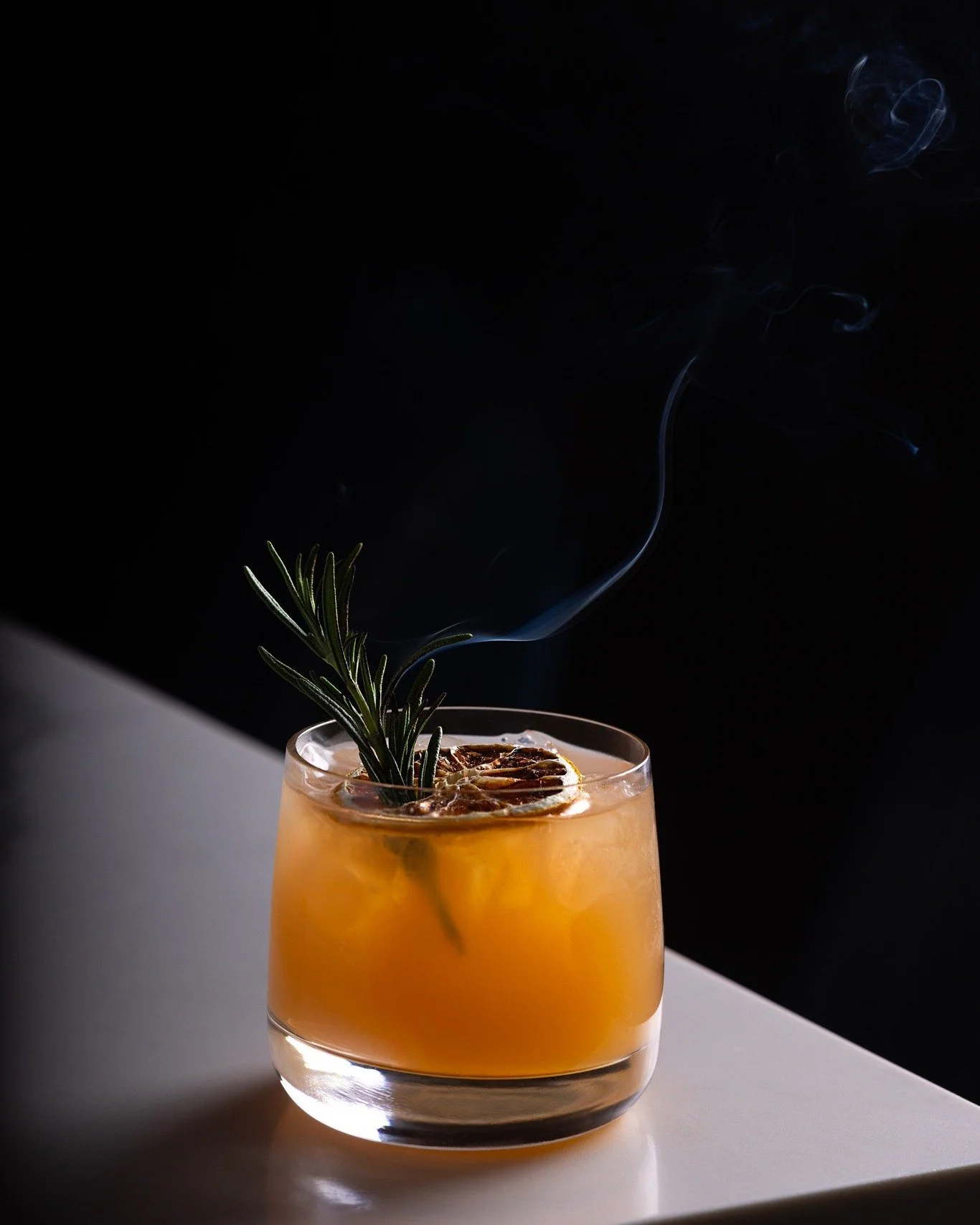 That curl of smoke is the last thing that happens before this drink reaches you. Everything else is already done. 🔥

Come see what we're shaking tonight. 😉

#SouthsideShake #CraftCocktails #GinBar #FrederictonDrinks #GinLovers