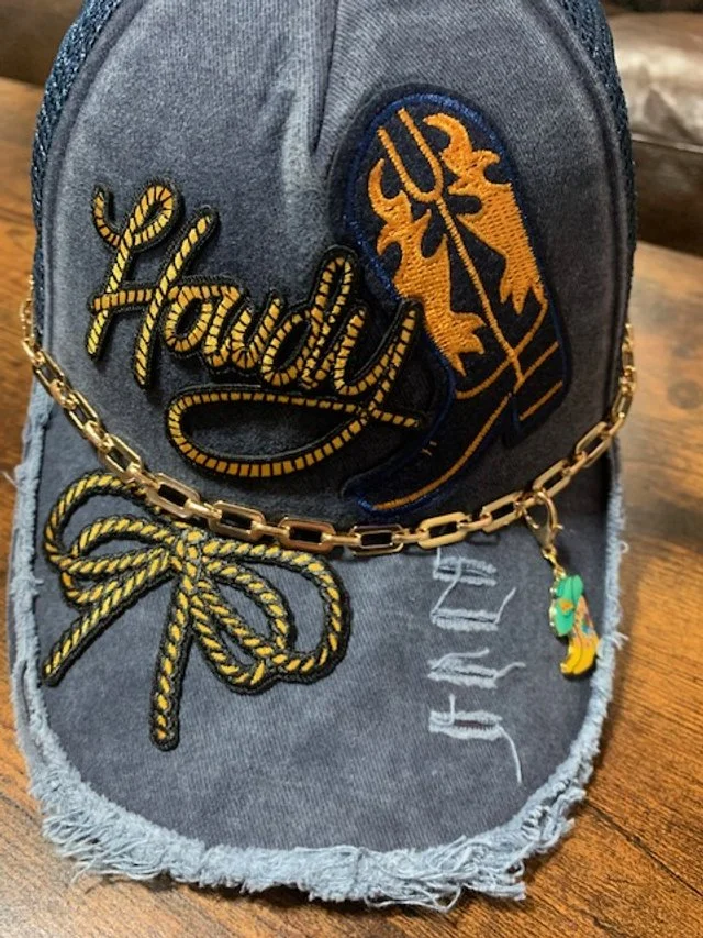 Howdy Western trucker style Baseball Hat