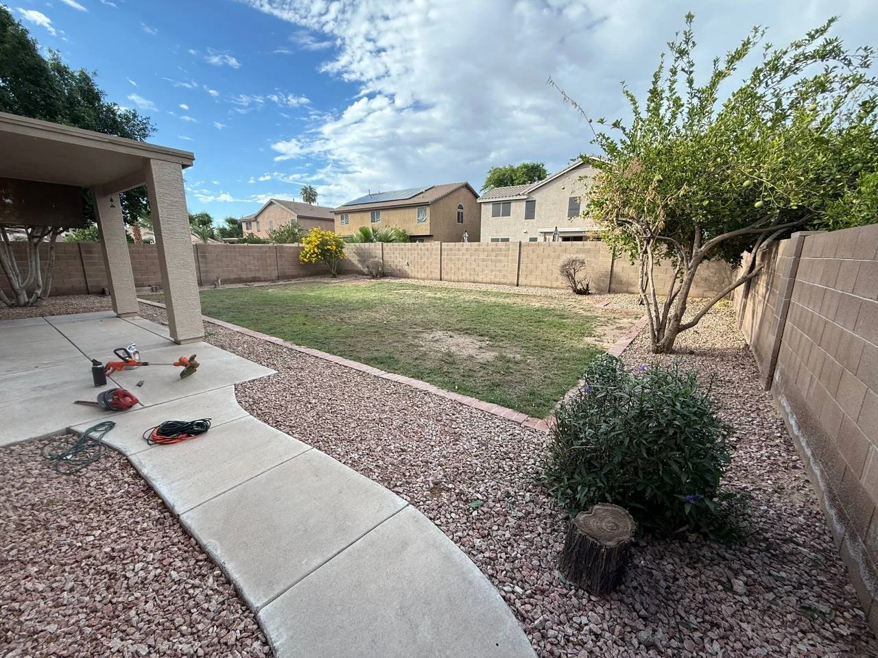 backyard cleanup east valley, east valley landscaping, landscaper chandler, chandler landscaper, chandler lawn cleanup