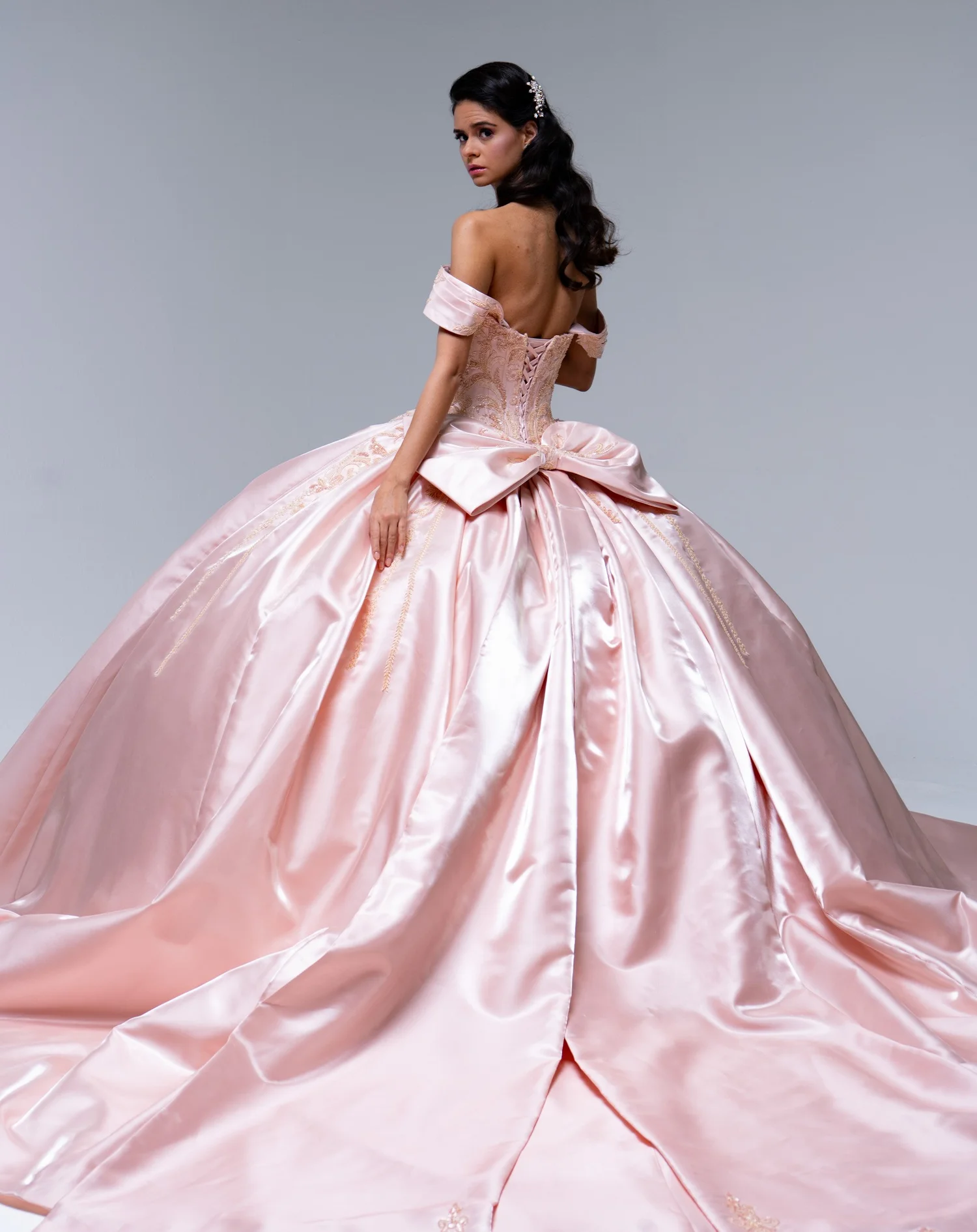Vestido de XV años Protos de la Colección Quinze 2027