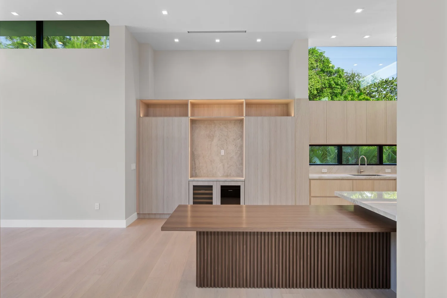 11636 NE 7th Ave — View 12
