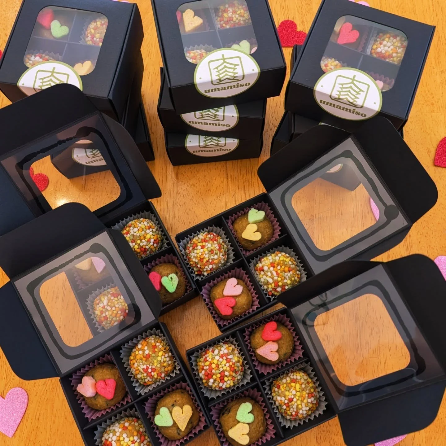 💕💕💕Join us tomorrow, 2/14 at the @bfmvermont from 10am to 1pm. We'll be bringing these cute Valentine themed Miso Soup Balls. Treat someone special or yourself with these love filled healthy soup balls 💕💕💕

Supplies are limited! Come early so y