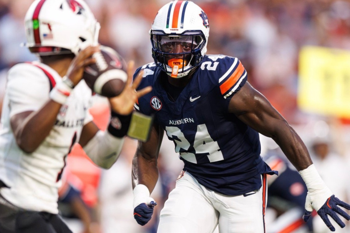 Keyron Crawford Impresses at Senior Bowl with Relentless Motor and NFL Mindset