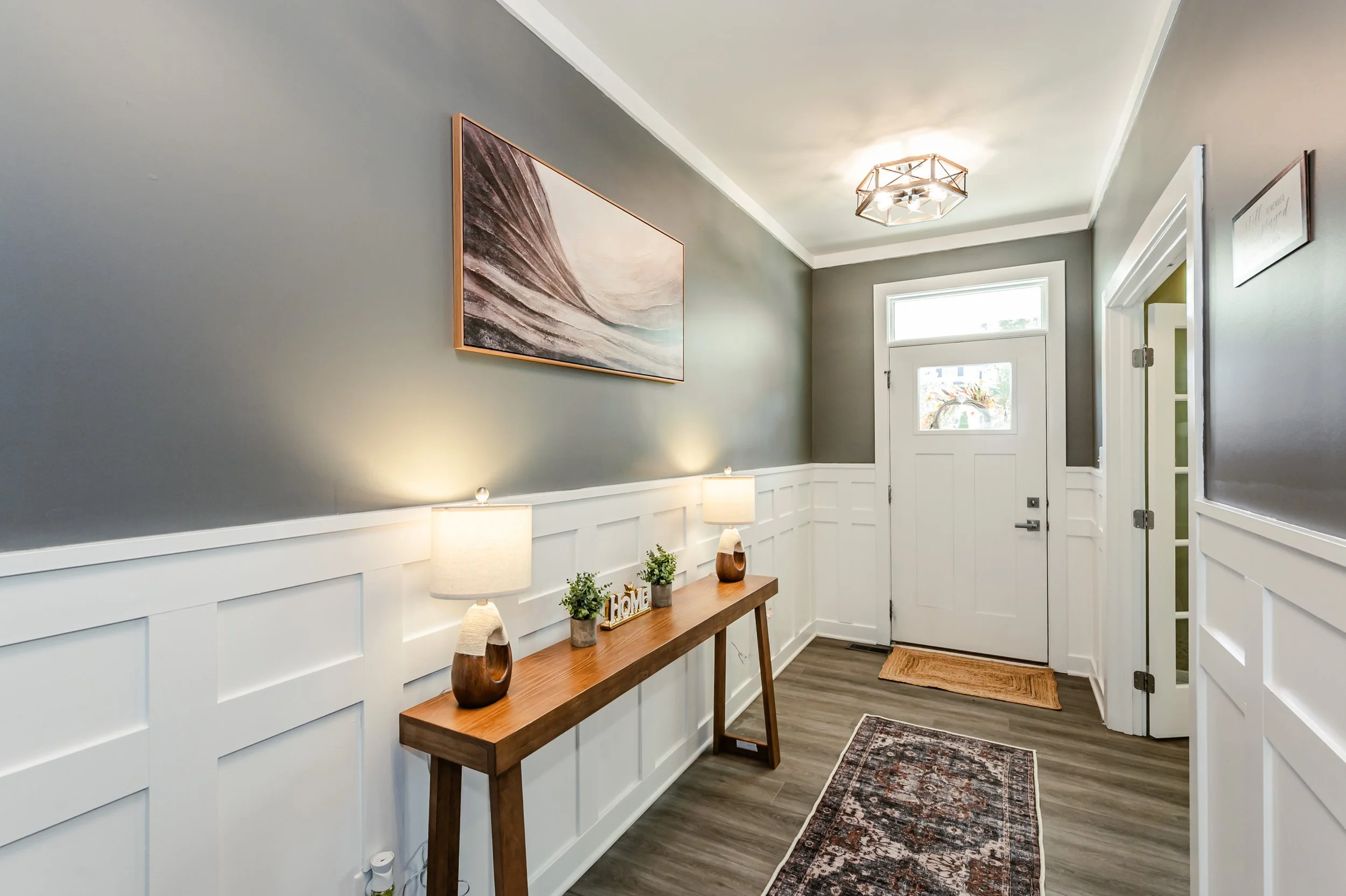 Eye-Catching, Affordable Staging & Design