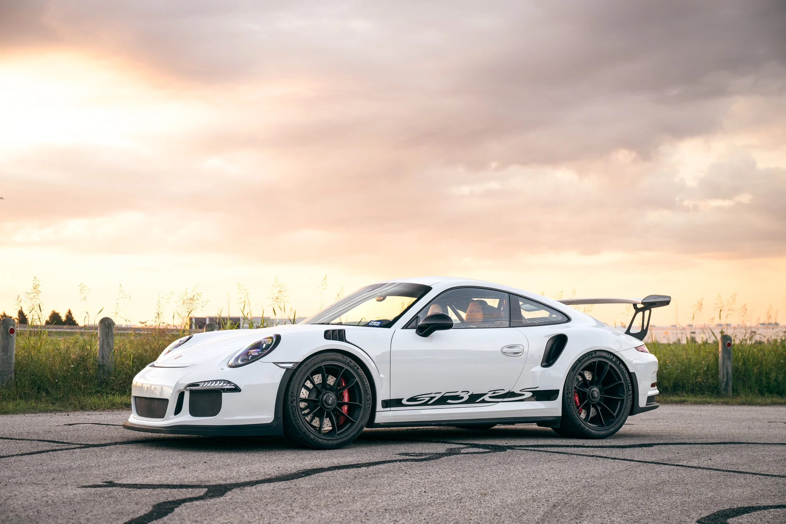 16GT3RSWhite-4.jpg