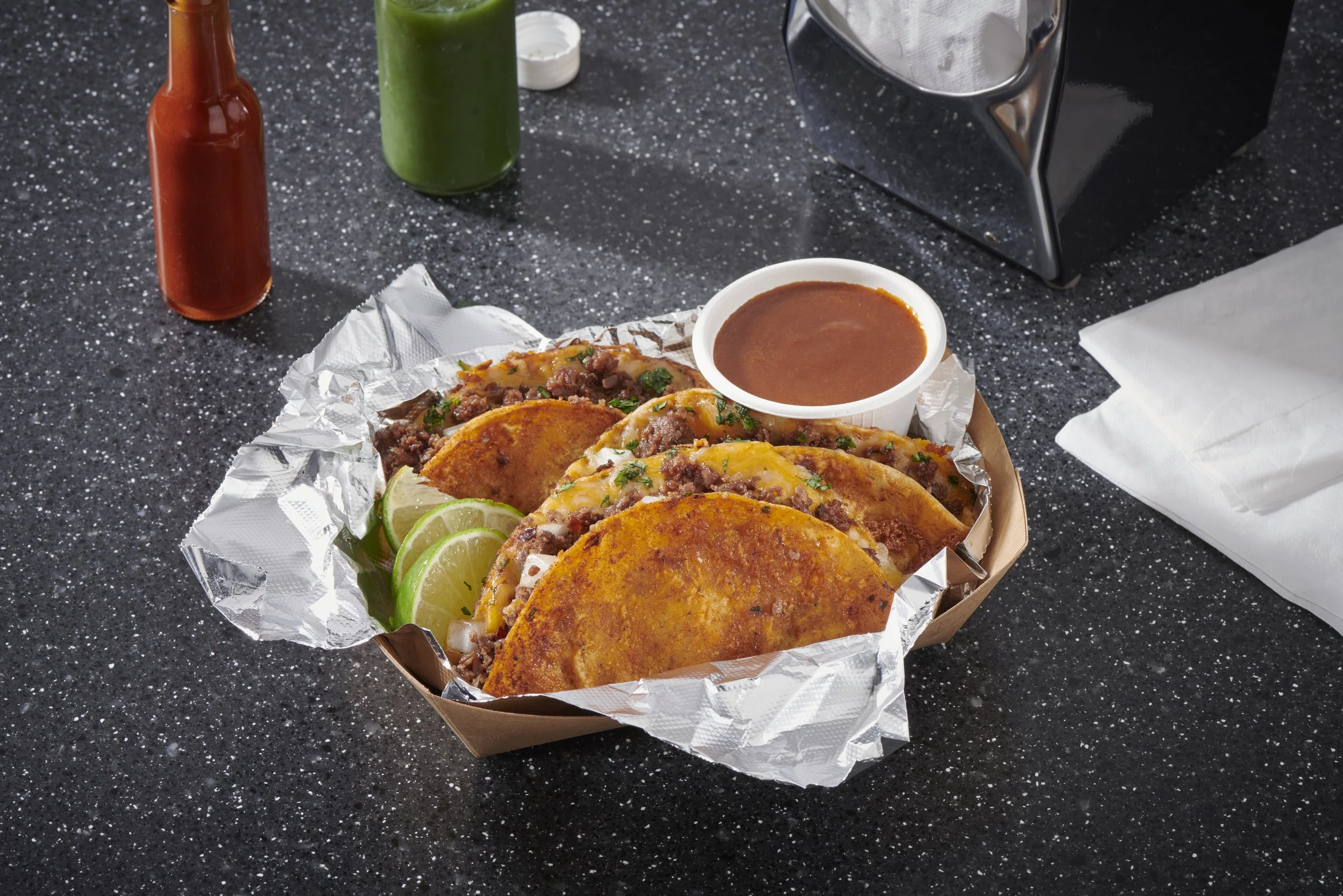 birria tacos_4572mfw18264.jpeg