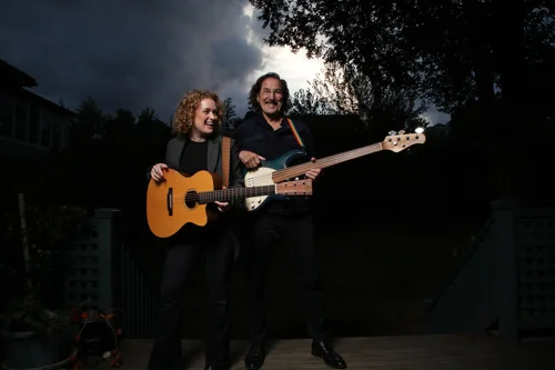 ALICE HOWE & FREEBO