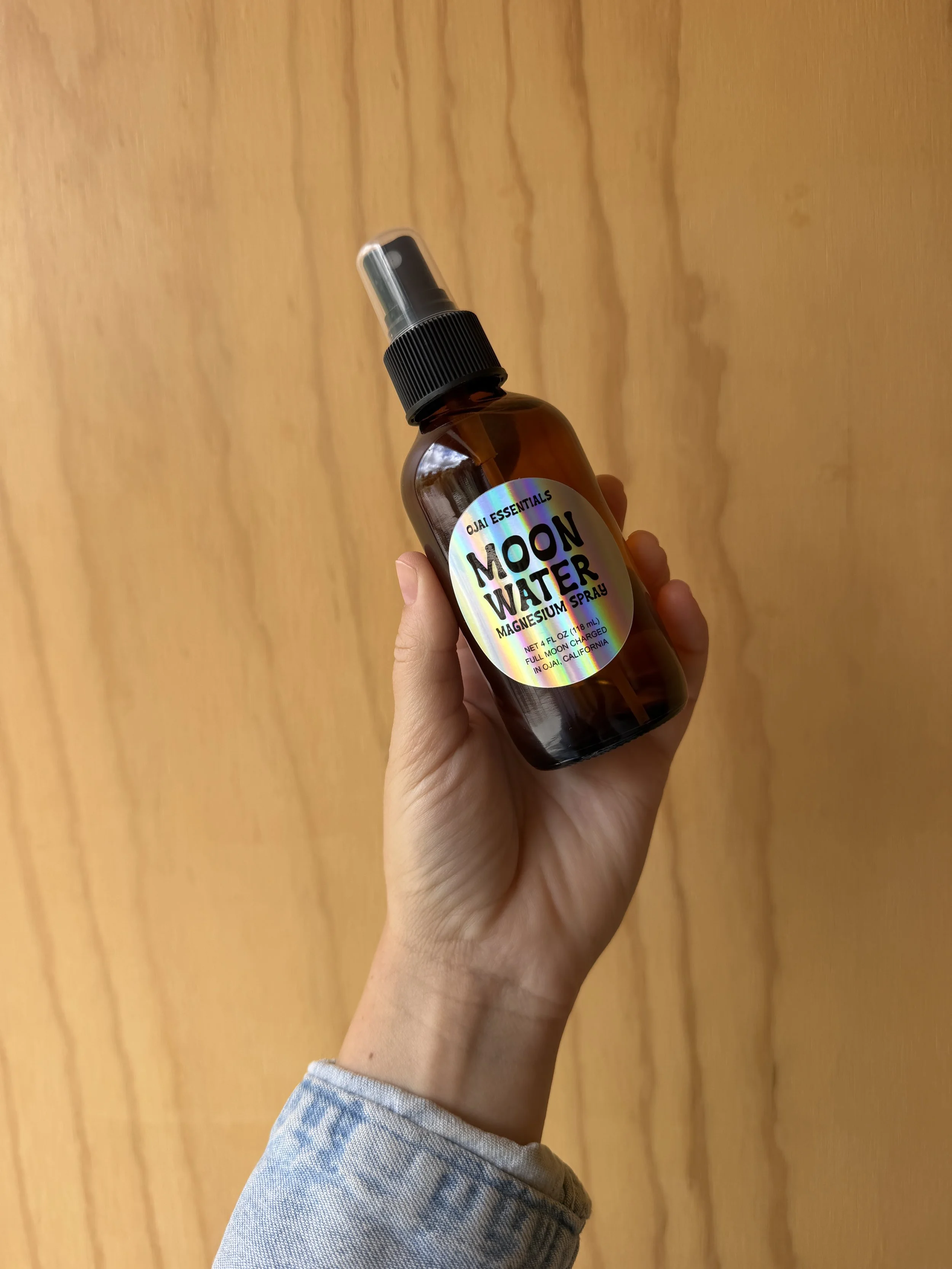 moon water pagnesium spray pic 2.JPG