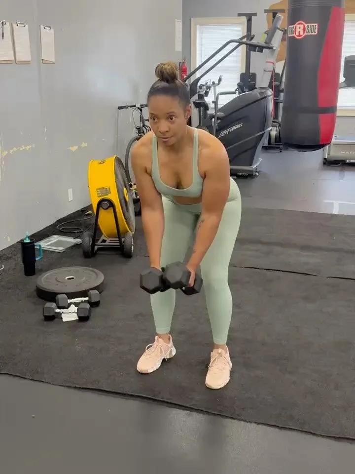 Flys, rows, and ATW&rsquo;s with some added core at the end will make for a great upper body workout and have you feeling the burn🔥!

We&rsquo;re not just lifting&hellip; we&rsquo;re building strength, confidence, and consistency 💪🏽✨

@customcoref