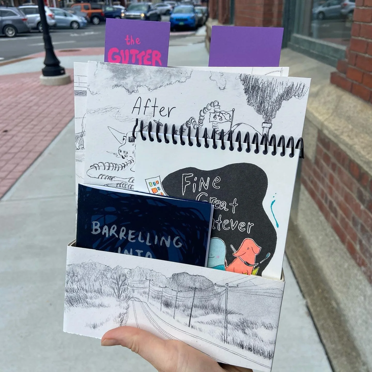 my final books for #cartoonskool !
2 little ones and 1 beginning draft of a big one 
all made w my hands! and blood and sweat. no tears (unusual for me)
learned a lot, made a lot of mistakes, excited to get better at this thing that drives me nuts bu