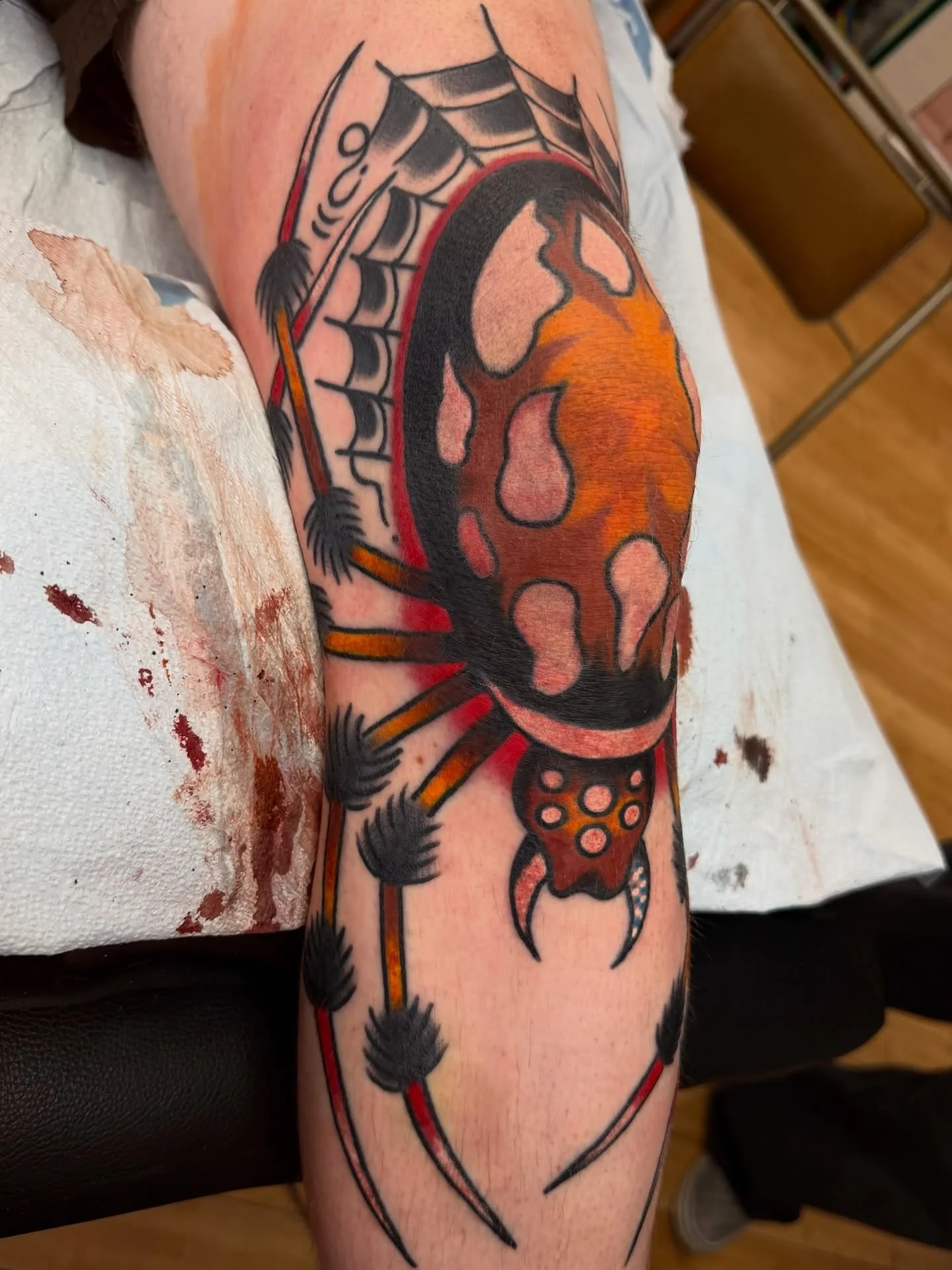 Got to wrap up this Golden Silk Orb Weaver drawn on for the homie ! Thank you Kyle 🙏