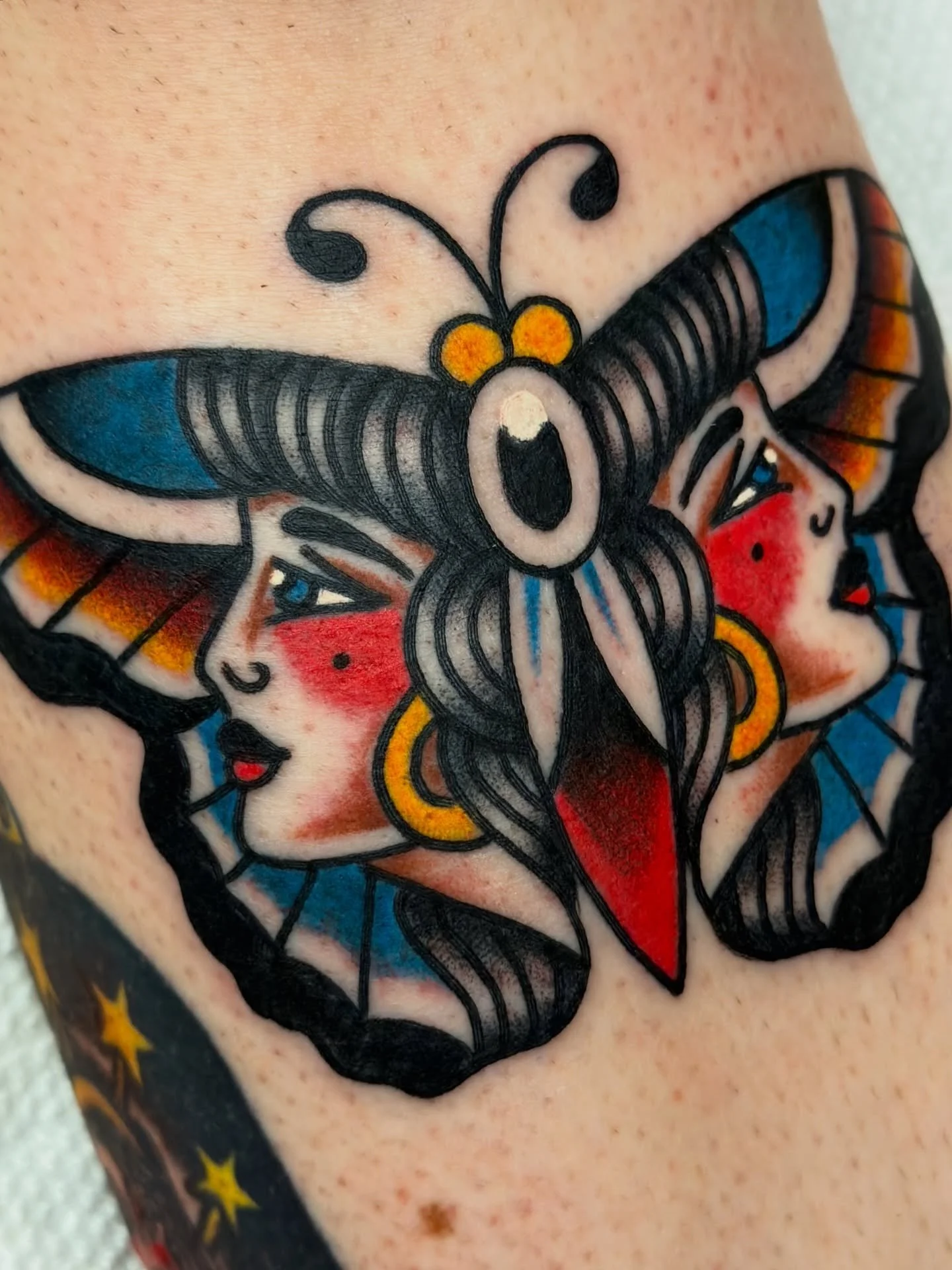 Thank you Presley! I have a couple spots open this week and next week for some TATTZ! Hit my booking site to see what&rsquo;s available ❤️

.
.
.
#ghostmtn #orlandotattooer #luckyhorsetattoo #orlandotattooartist #americantradtionaltattoos
