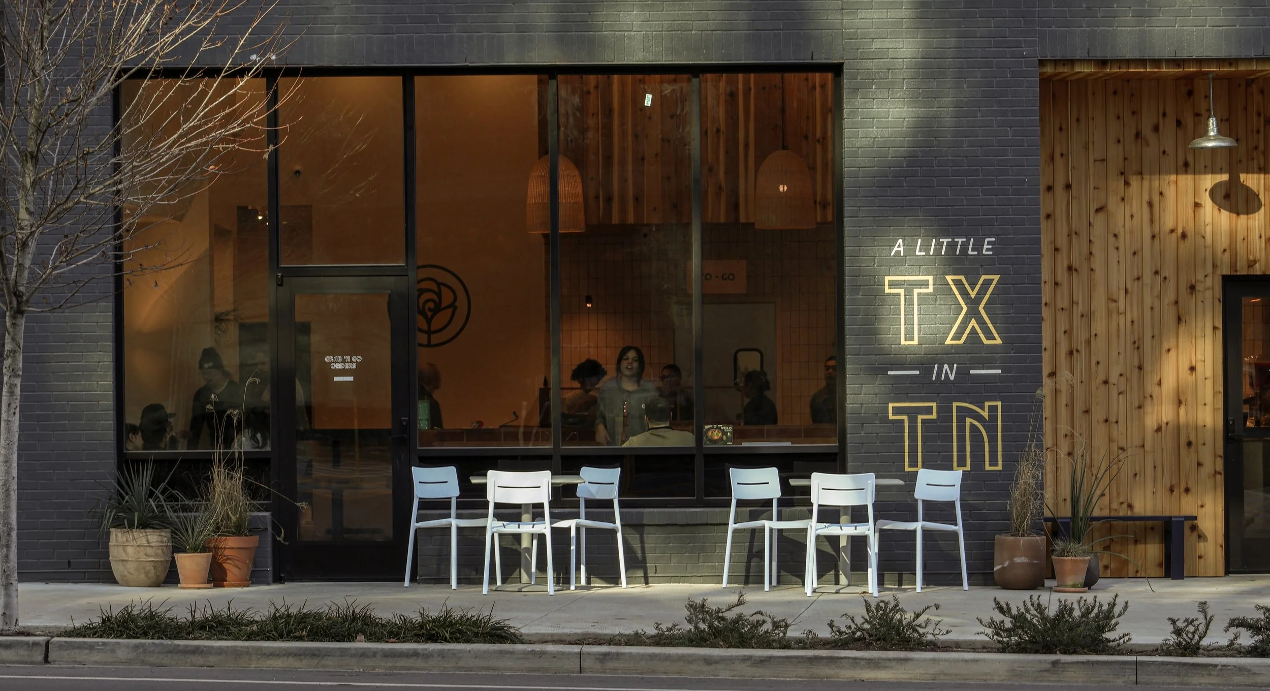 02 Exterior_Daylight_2.jpg