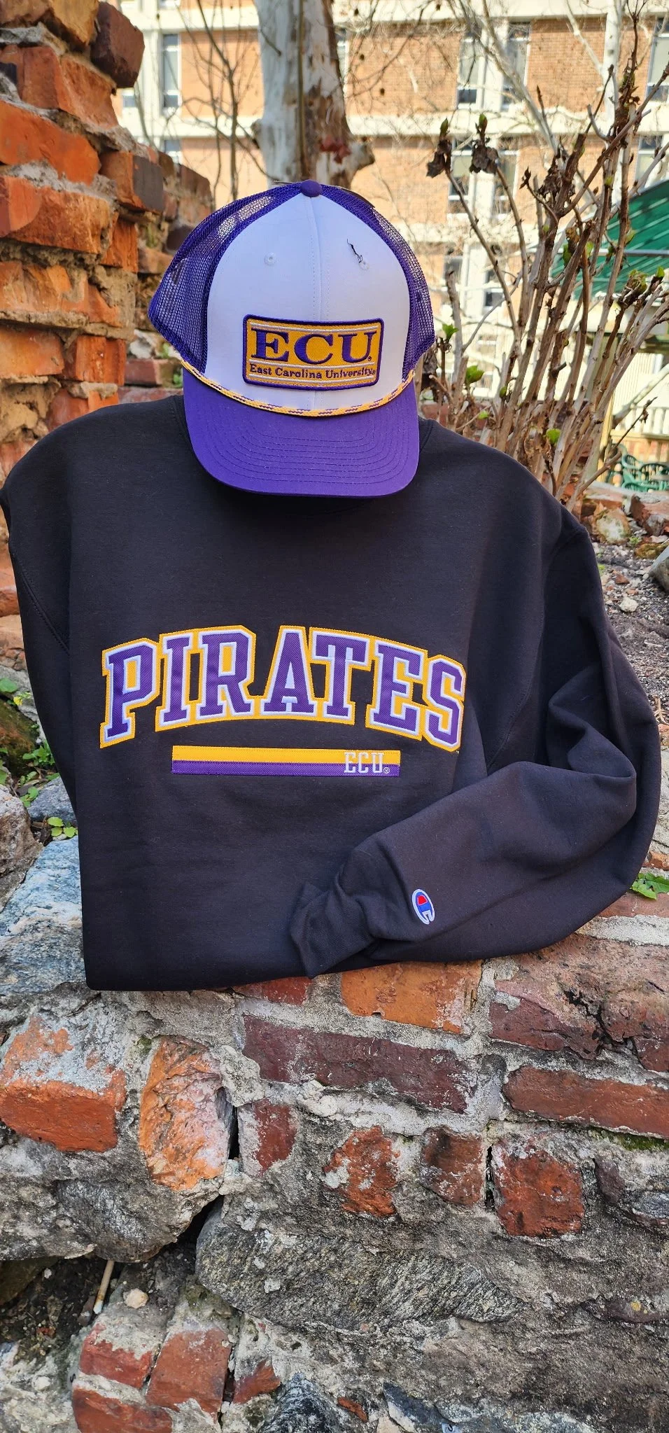 Pirates Crew Neck Sweatshirt