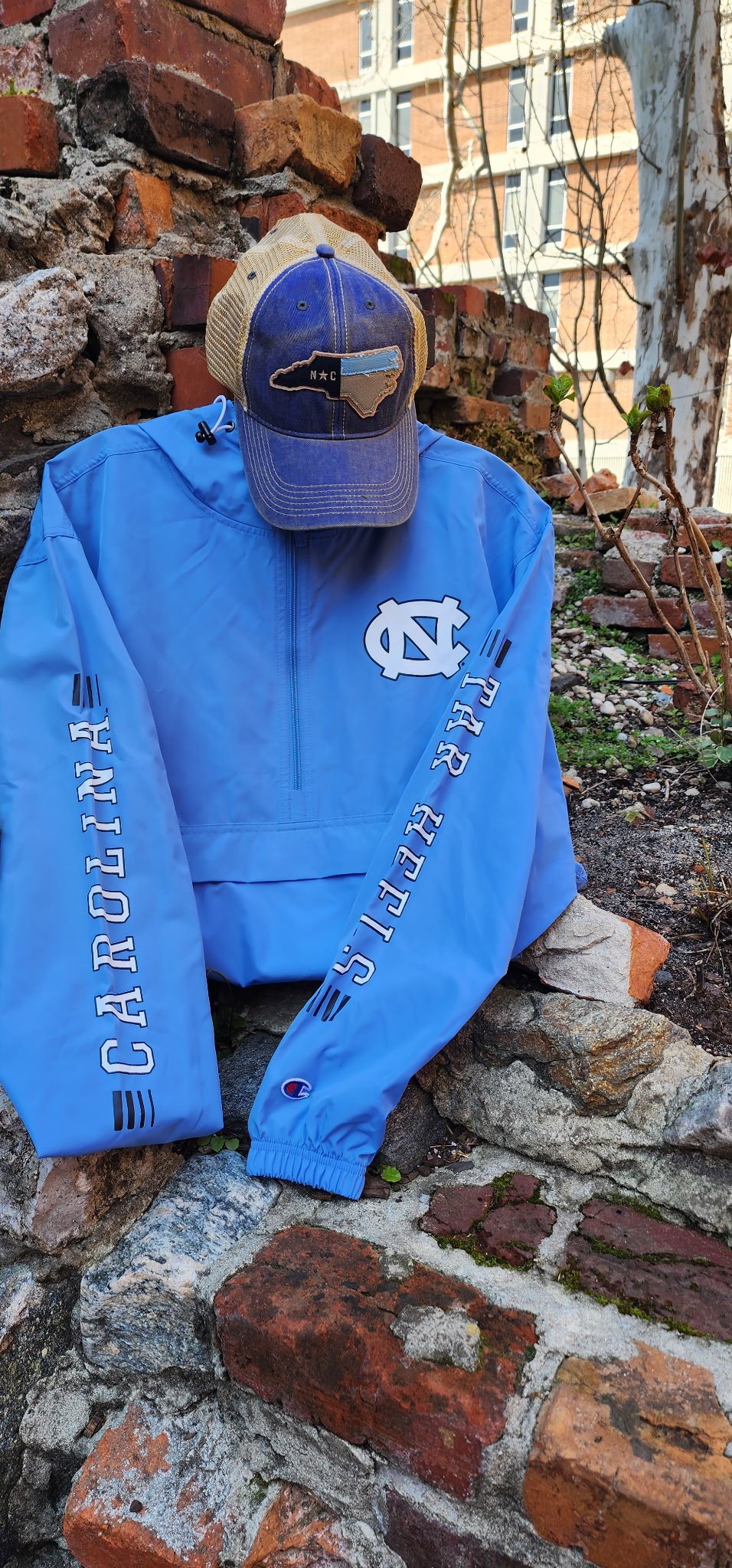 UNC Packable Jacket