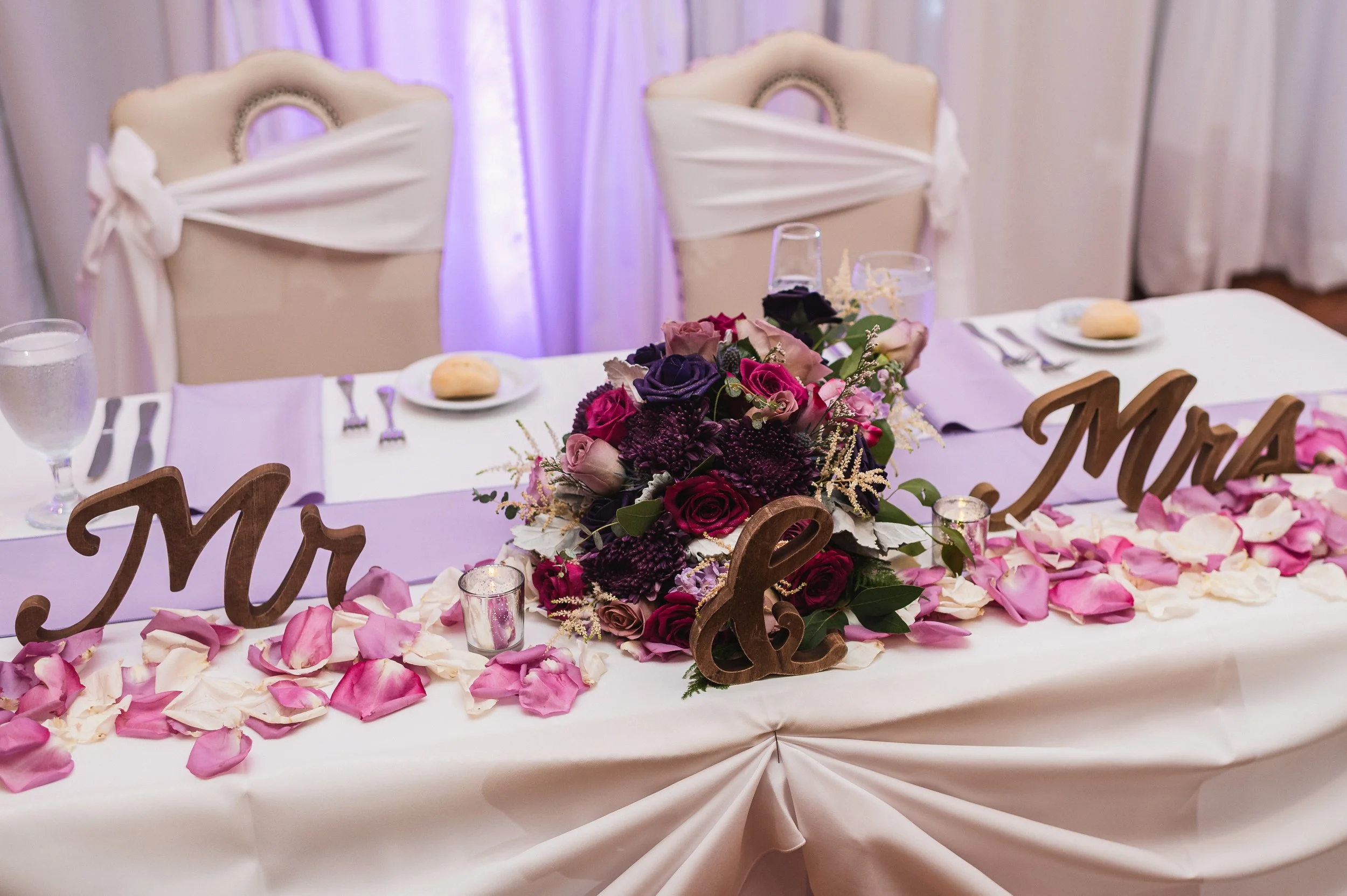 Head table with chair sashes