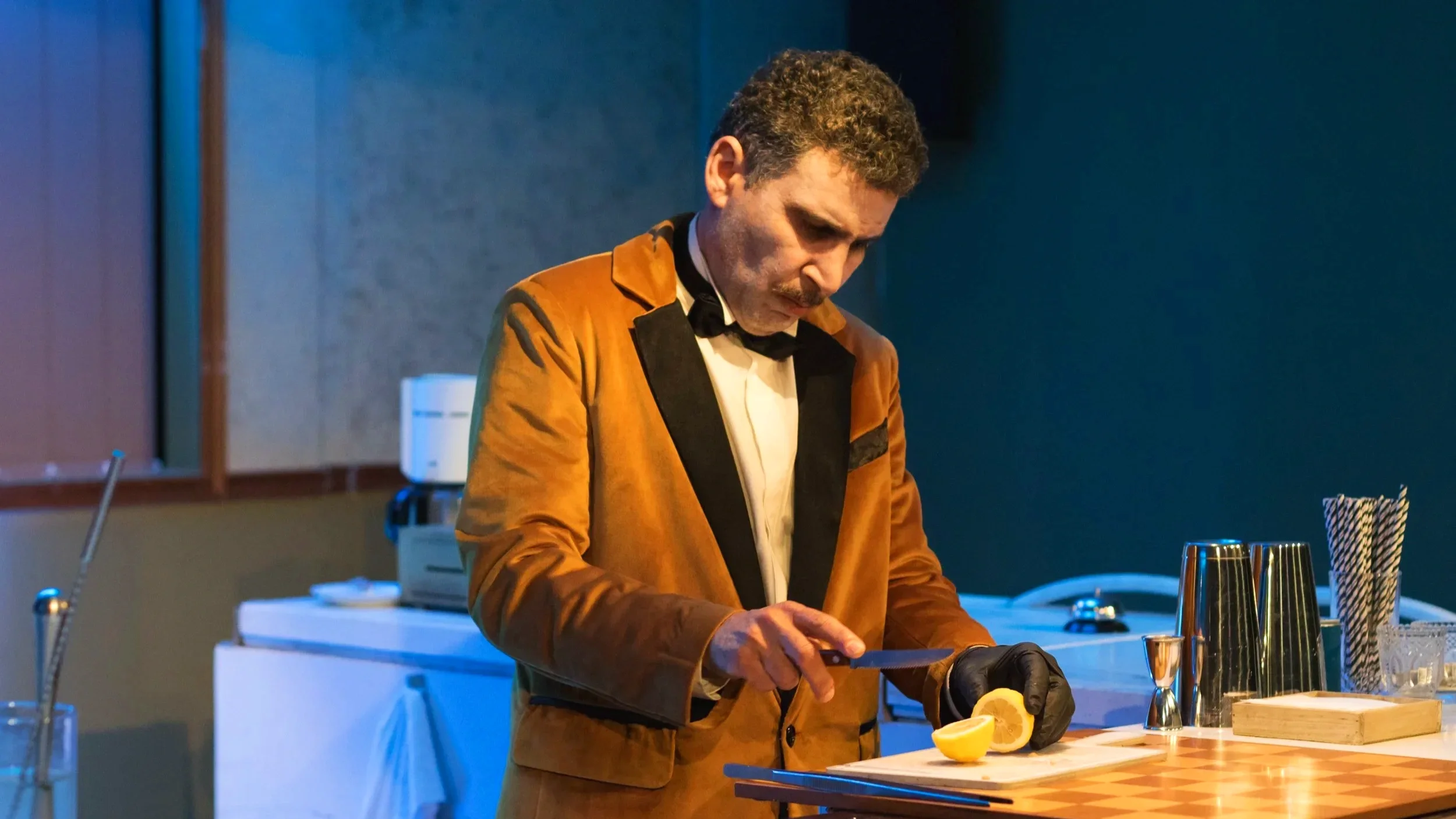 PSYCHOLOGY OF A SYRIAN HUSBAND