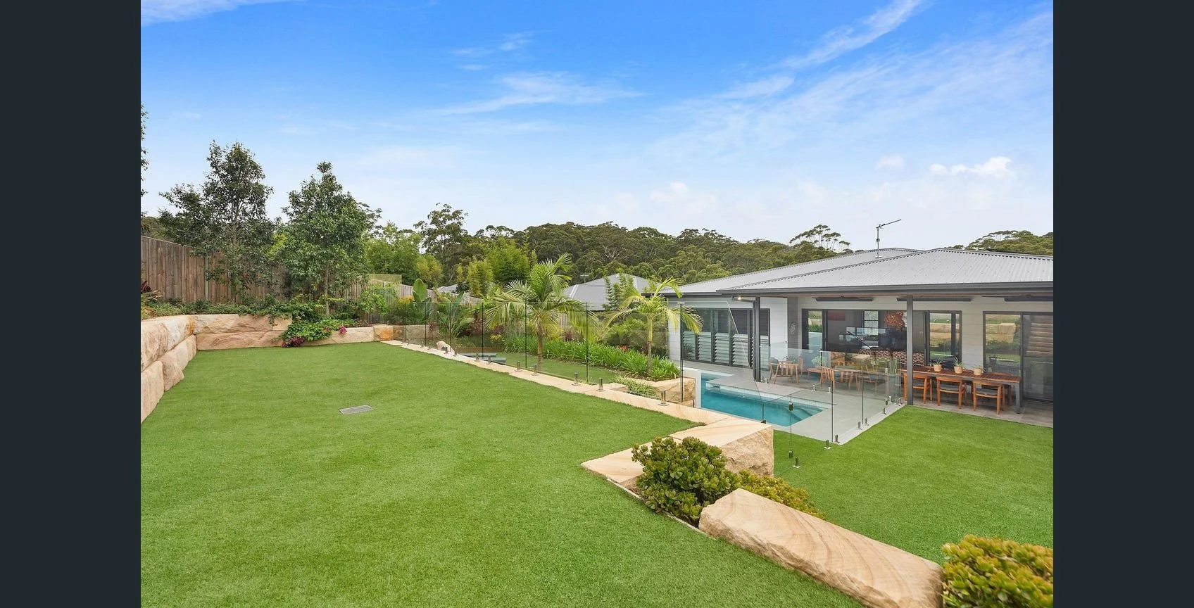 Page 5 - Photo 1.jpg