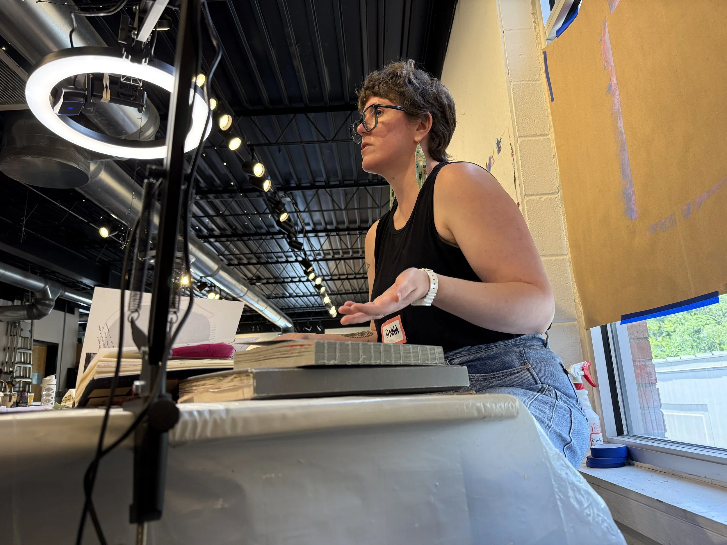 Anna Schmunk teaching Art Journaling Unleashed at Art and Soul Nashville