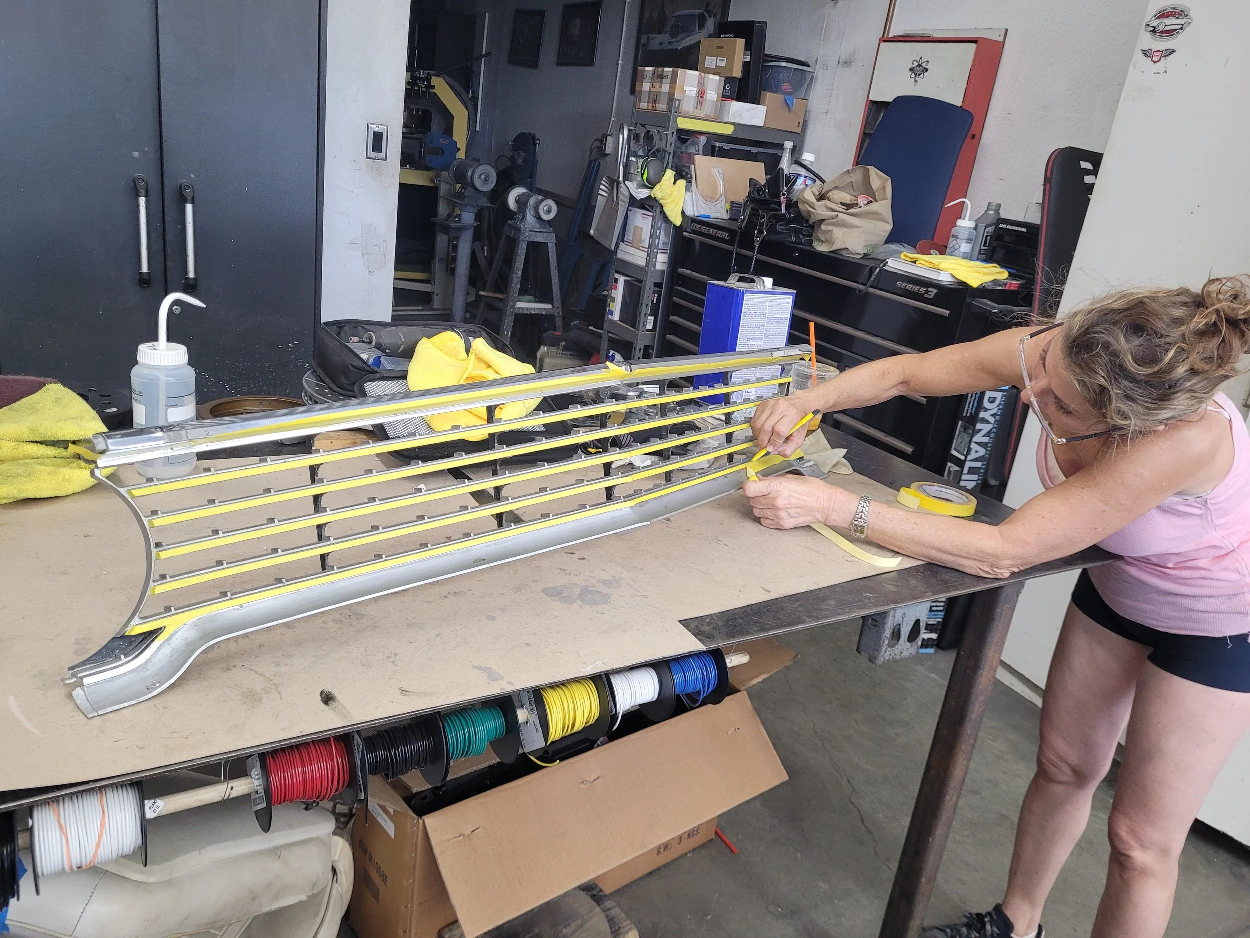 Bobbi is has quickly picked up some serious restoration skills! She did all the cleaning, detailing, polishing, prepping and masking of the grill for the Skylark. It came out fantastic!
@modernrodding 
@purevisiondesign 
@dynamat_official 
@por15inc 