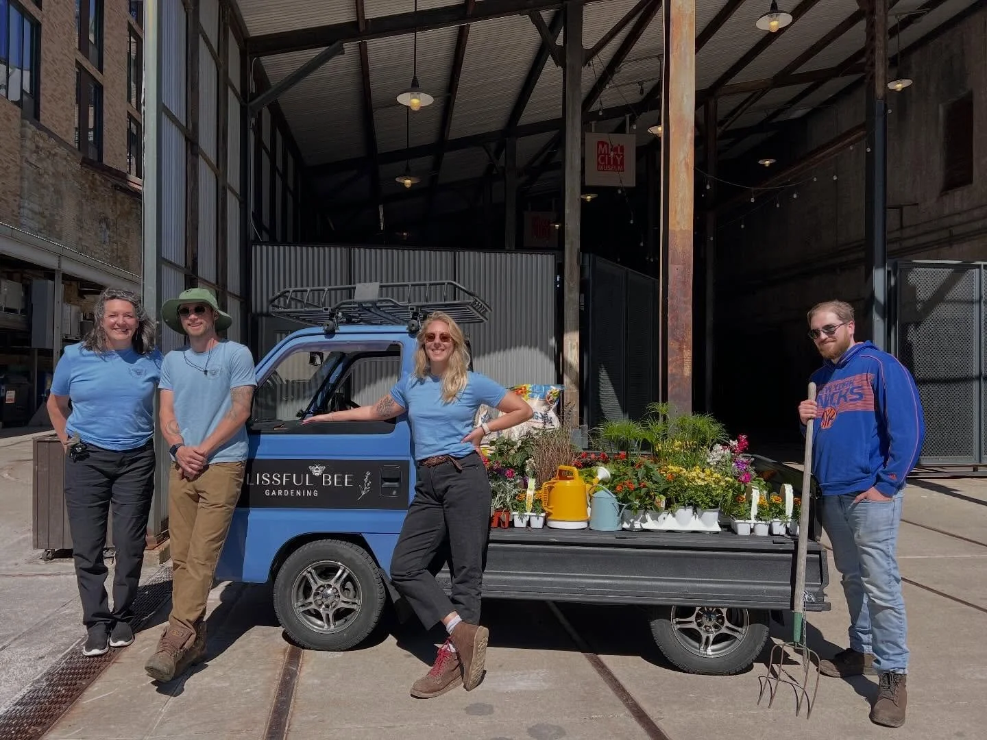 It takes a hive 🐝 
And our worker bees are ready to kick off the season! 
Early mornings, dirty hands, and ready for whatever this season throws our way! 🍀🌾