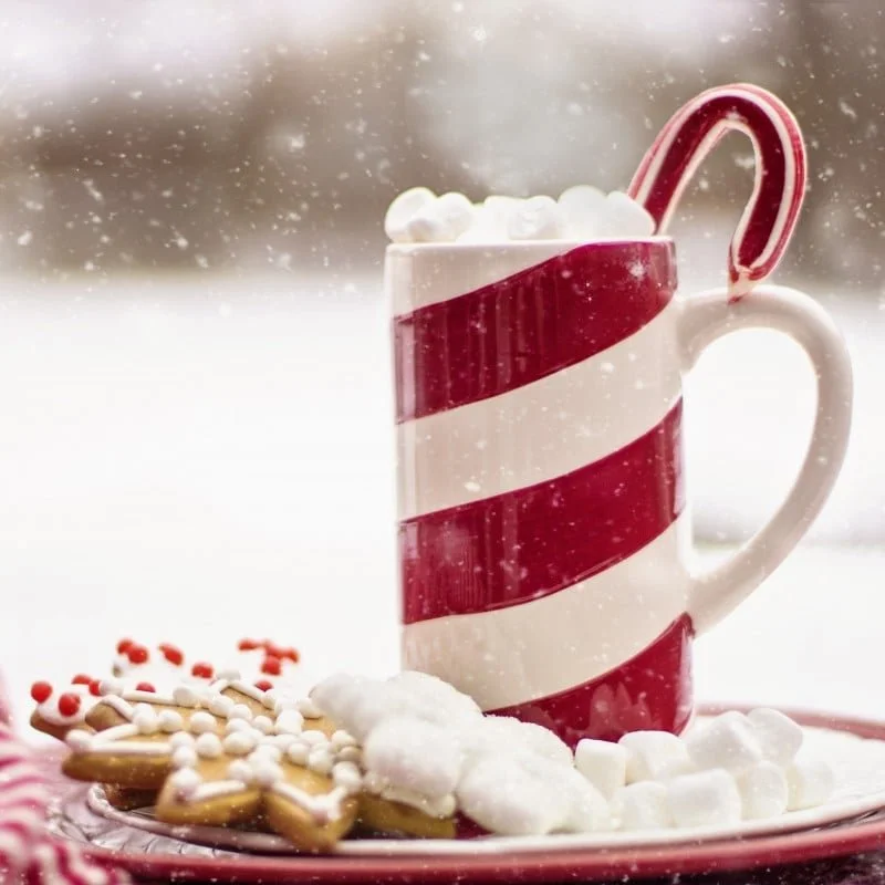 Should you send business holiday cards?