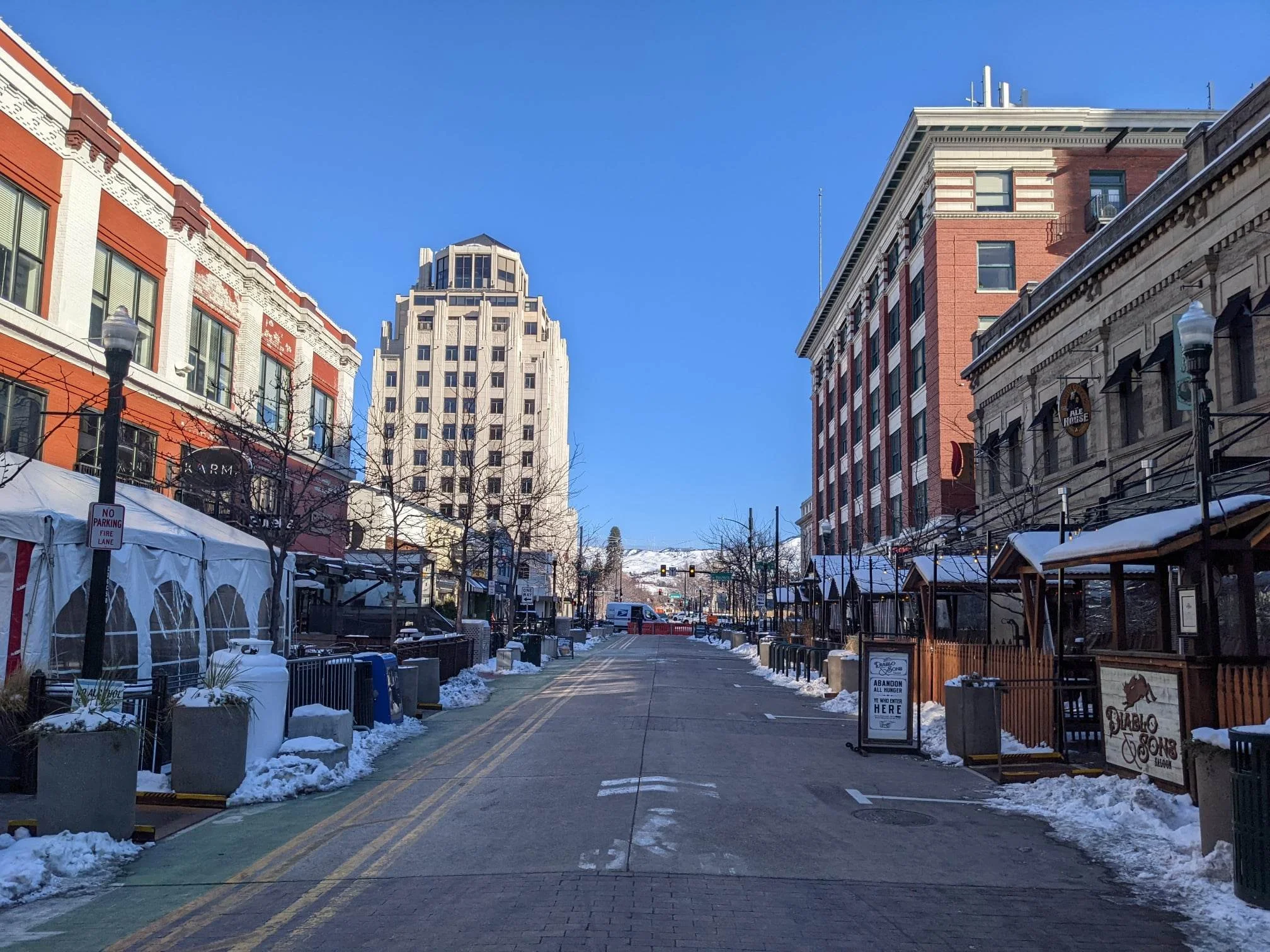 Mainstreet.jpg