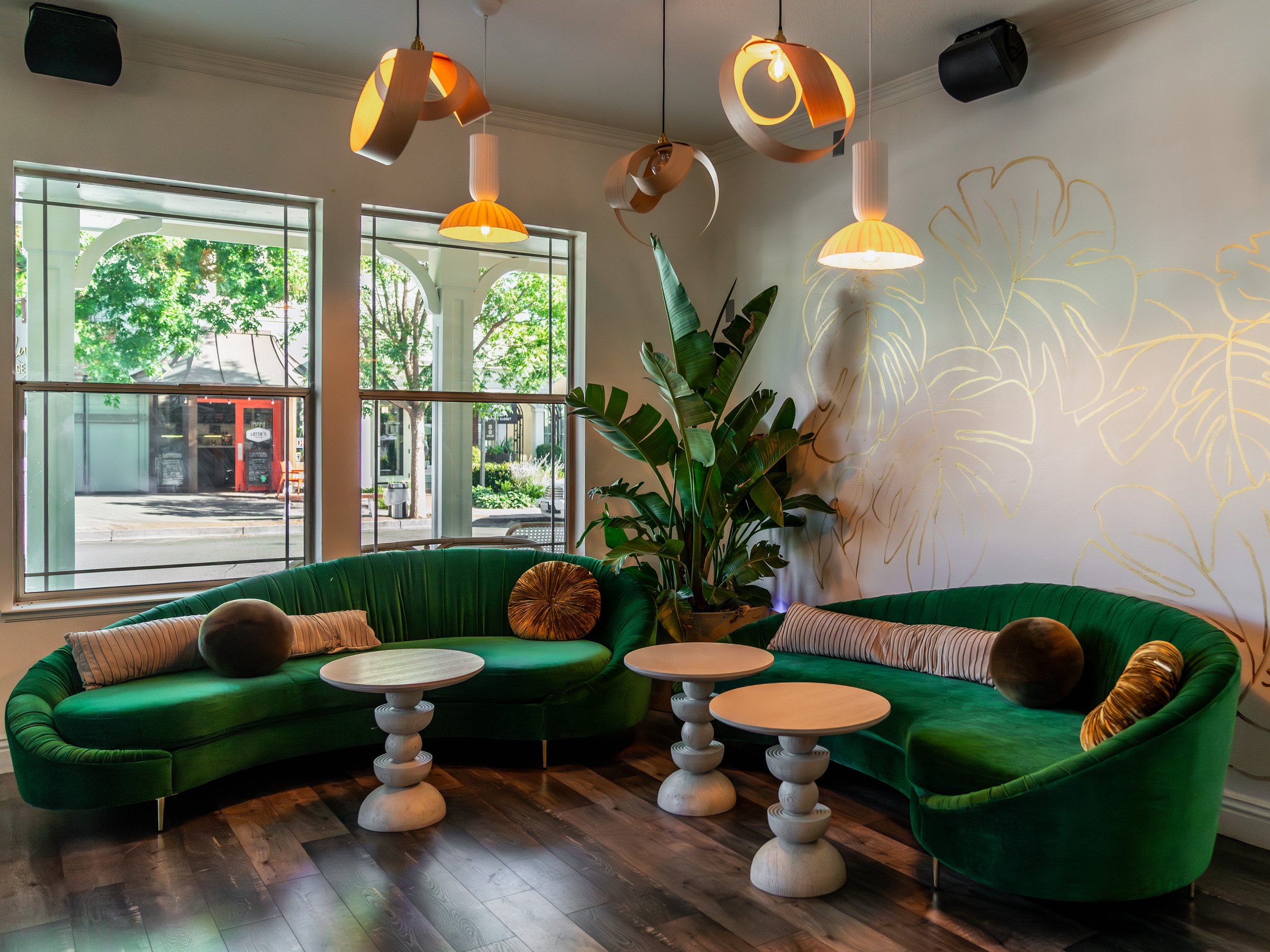 Aracely Lounge Interior - Restaurant interior with green couch