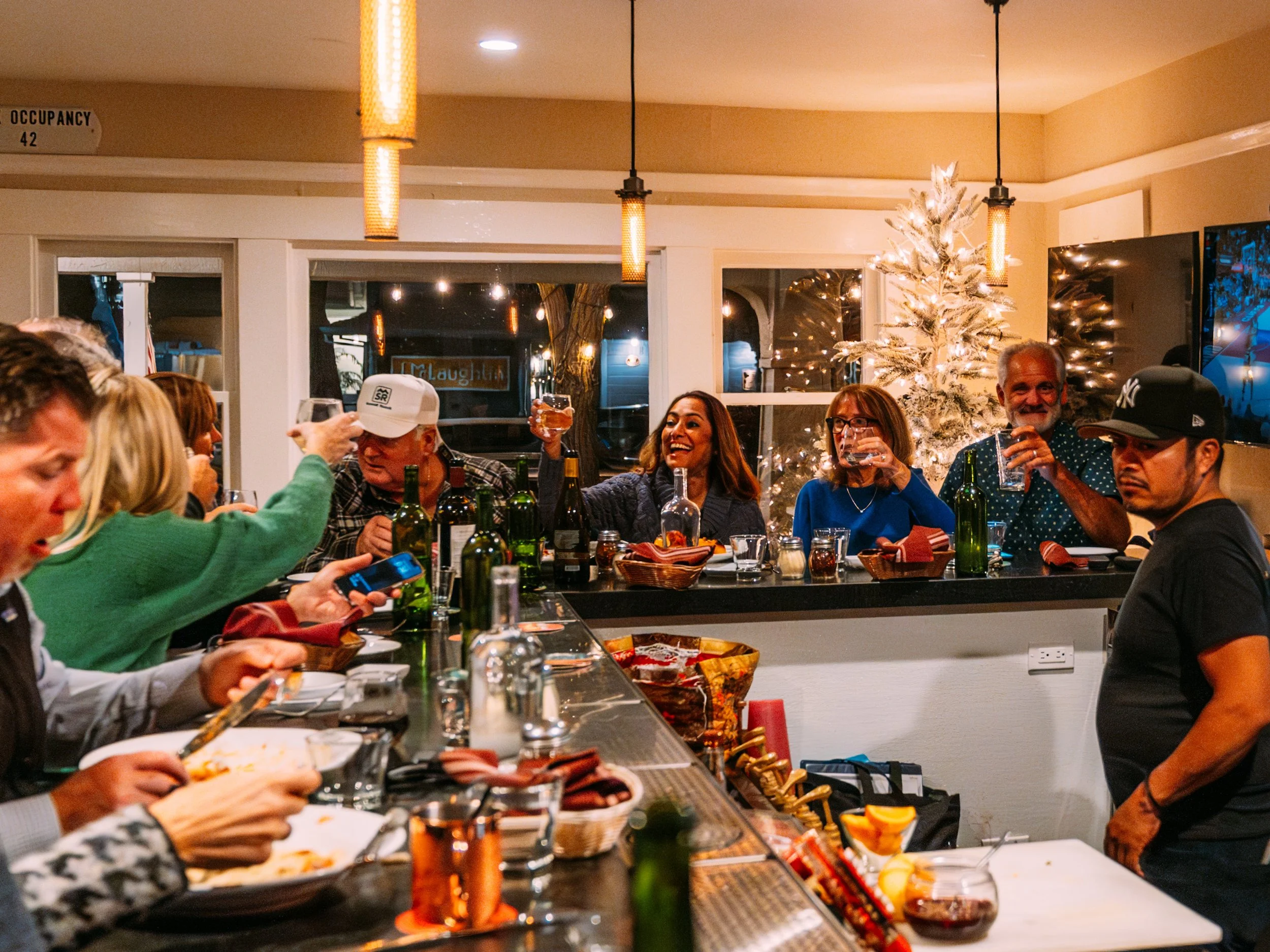 Atmosphere shot in a restaurant by SF Content Creator