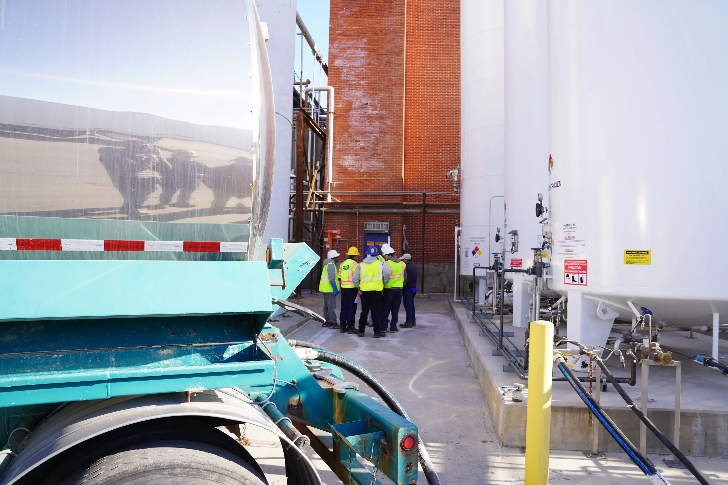 CleanCycleCarbon and Perdue HSE Teams overseeing the first biogenic CO2 delivery in Lewiston, North Carolina.