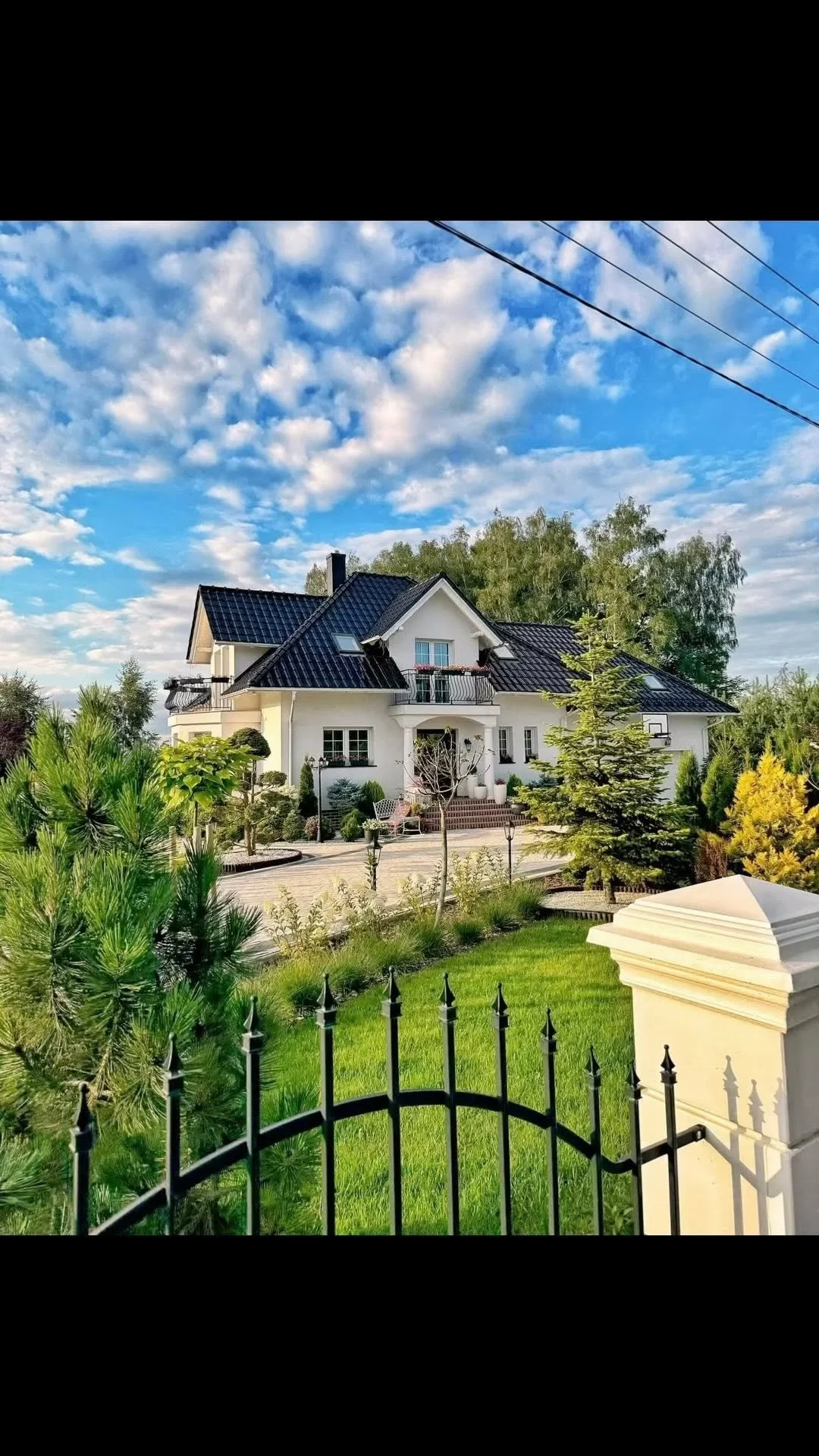 kassirarchitecture [2024-07-19T15ː08ː03.000Z] C9m9ApdJuMP_cover.jpg
