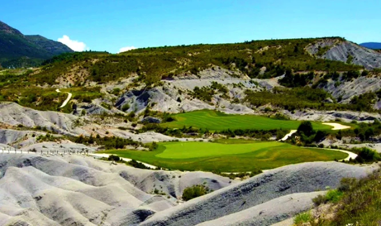 CAMPO DE GOLF LAS MARGAS - SABIÑANIGO 