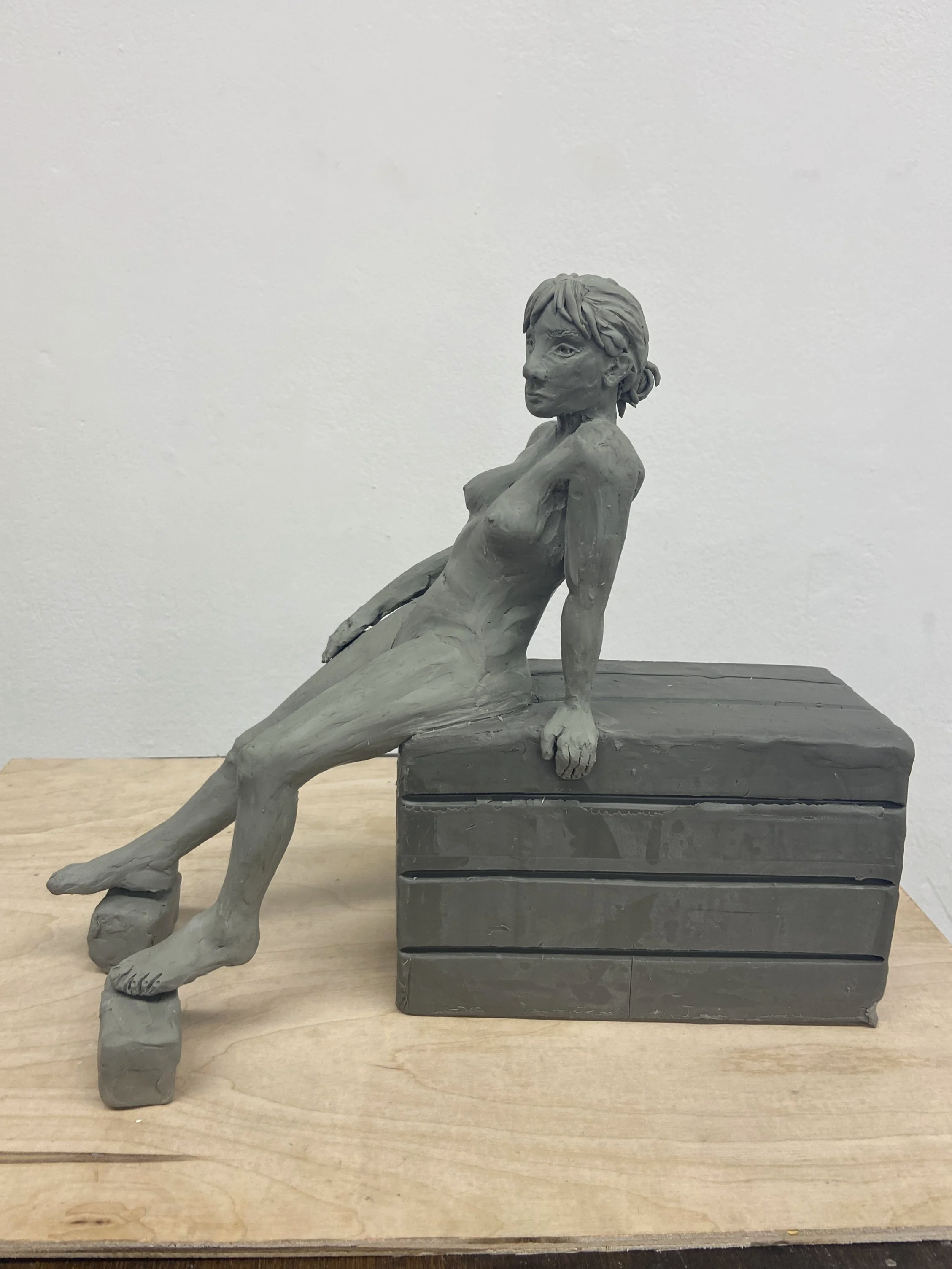Model study, 2022. oil clay

my first full figure. 