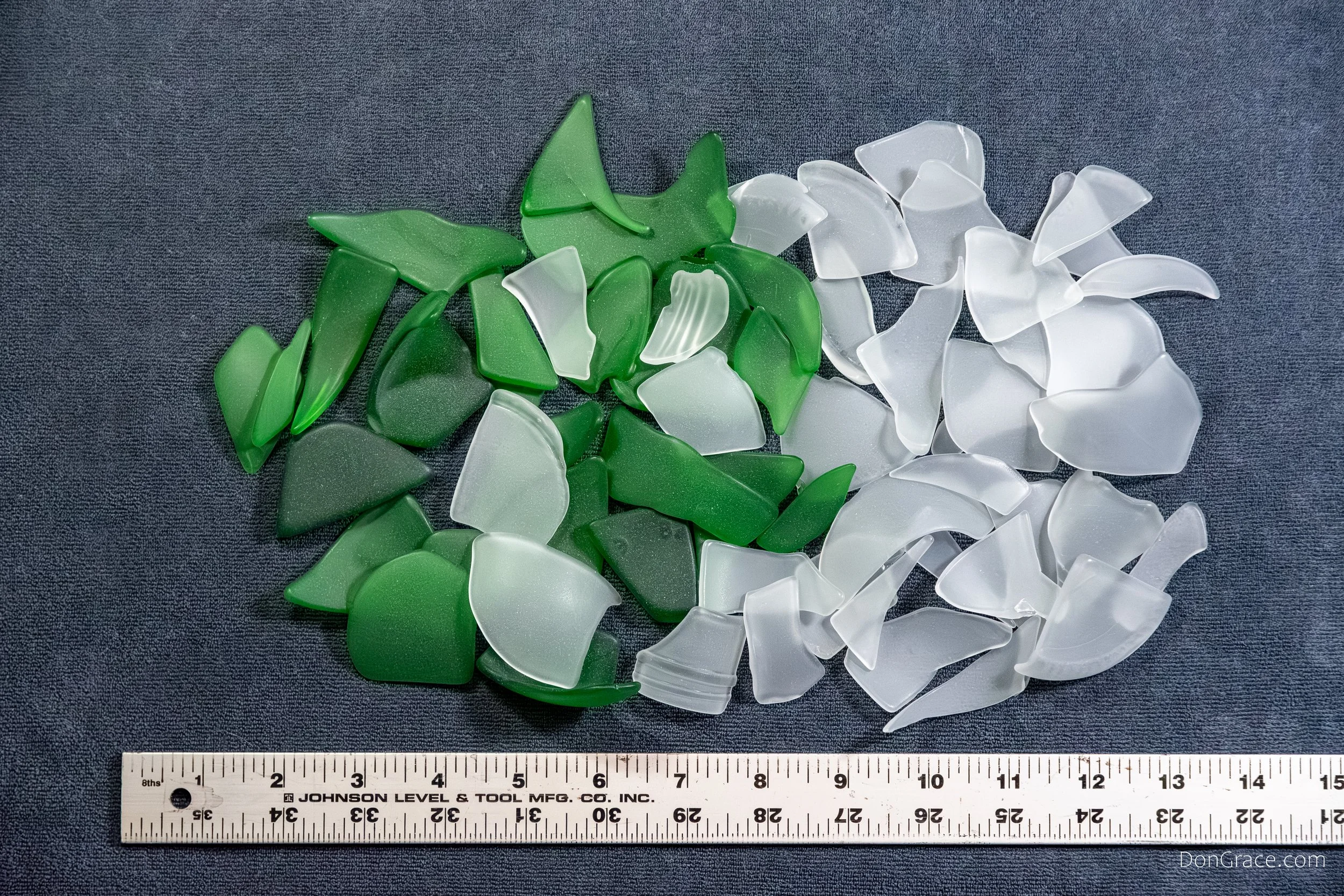 Split_Green_White_DSC3032-2-1.jpg