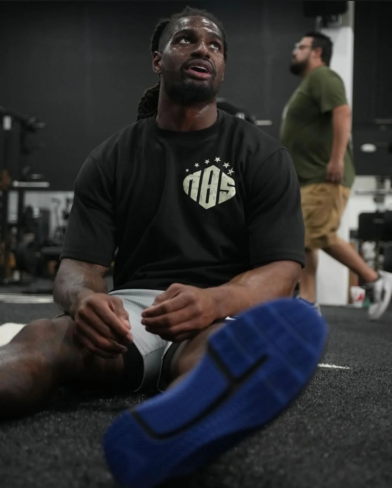 MEMBERS ONLY TEE‼️‼️

Shop Now!!!!!