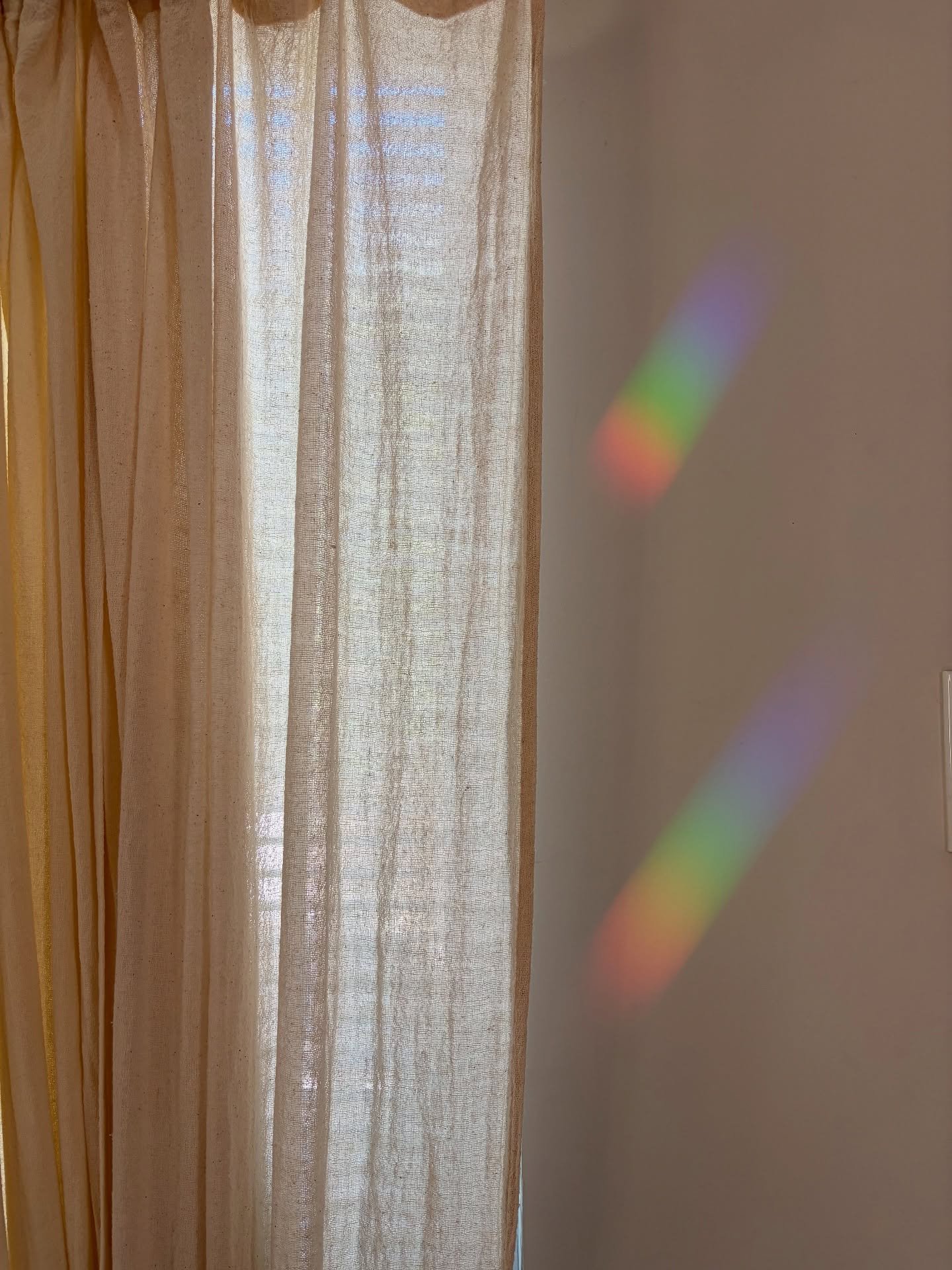 Thank you 2025 &mdash; feeling grateful, expansion, excited about new chapters with old loves, thankful to travel to many love ceremonies in fun places, deeply connected to my people &amp; myself 🤍 it&rsquo;s the last Monday of the year and I&rsquo;