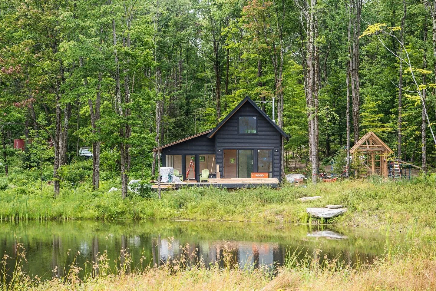 Green Road Cabin | Design