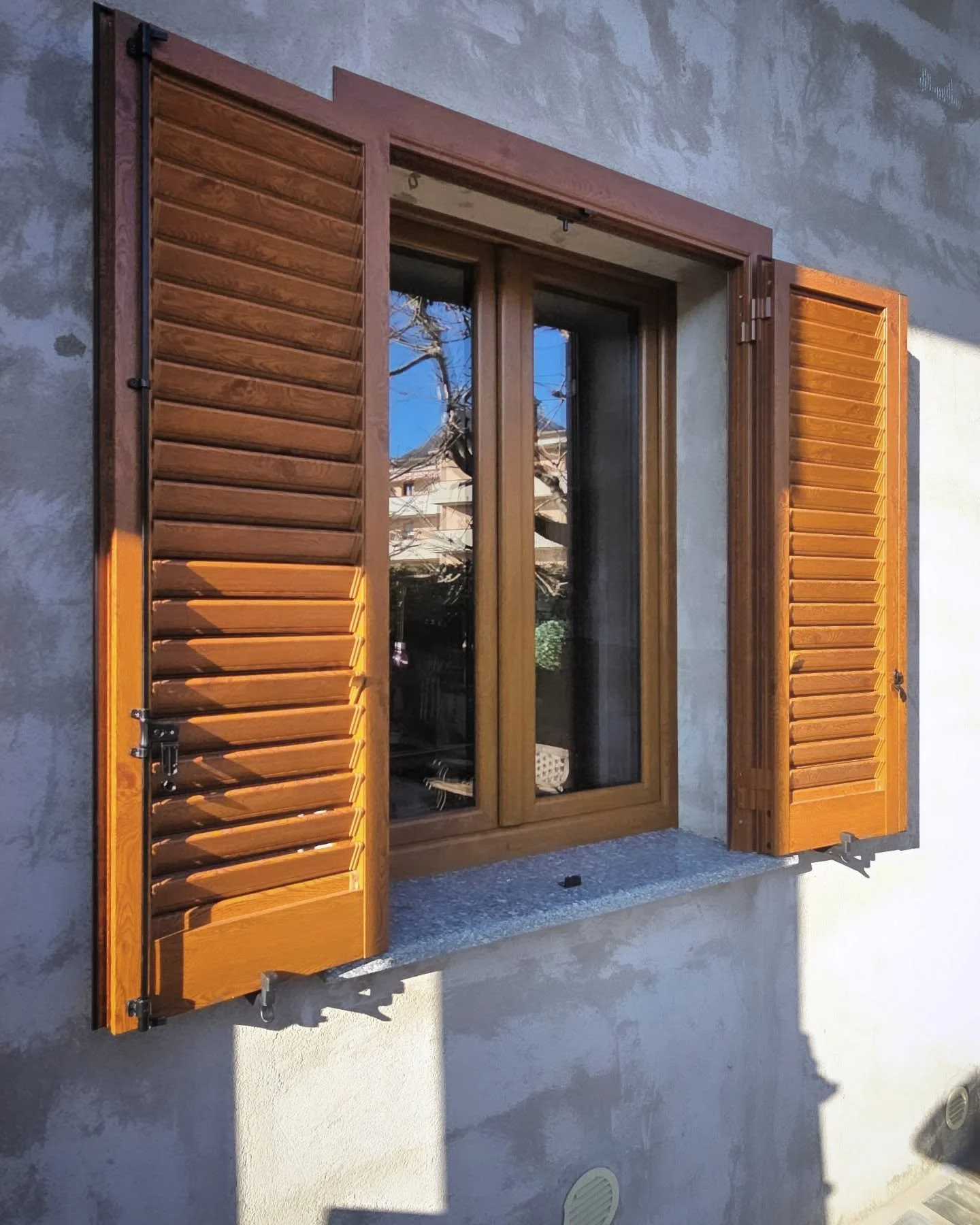 Nella scelta della sostituzione dei serramenti  la Manutenzione Zero &egrave; un progetto realizzabile con i materiali di qualit&agrave;. Giocano un ruolo importante Le tecnologie e i materiali utilizzati per la produzione degli stessi che al giorno 