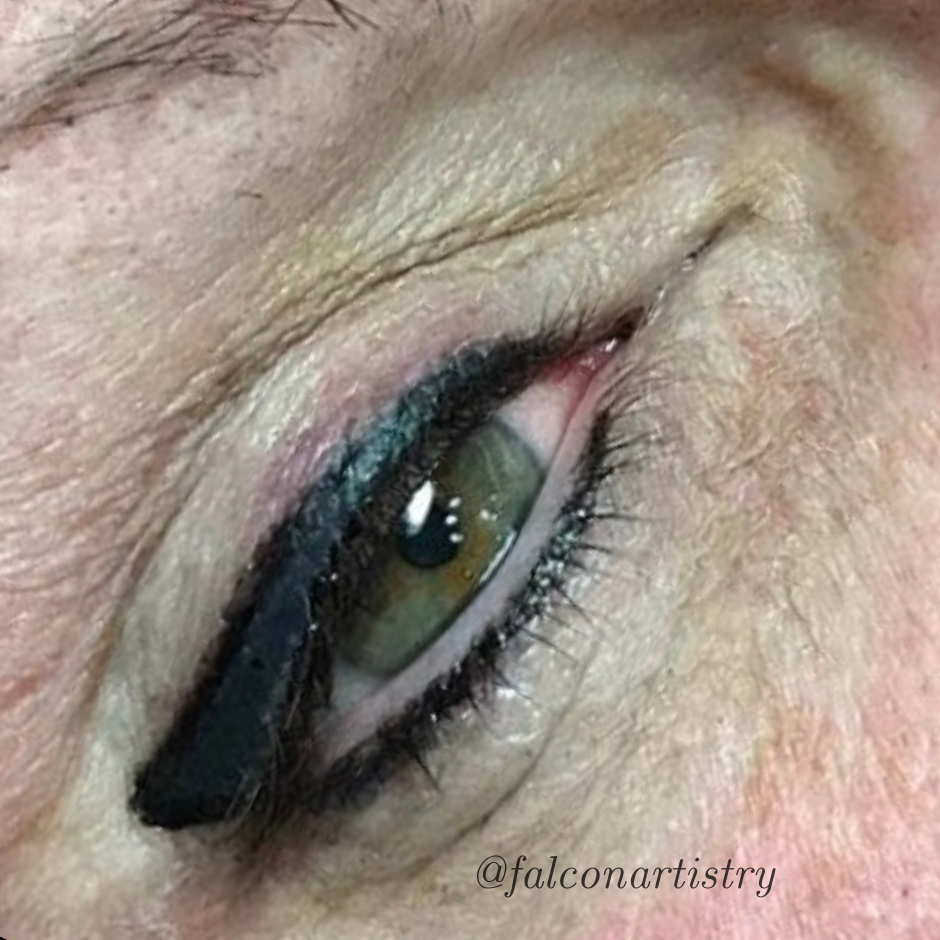 Eyeliner-portfolio-copy (13).png
