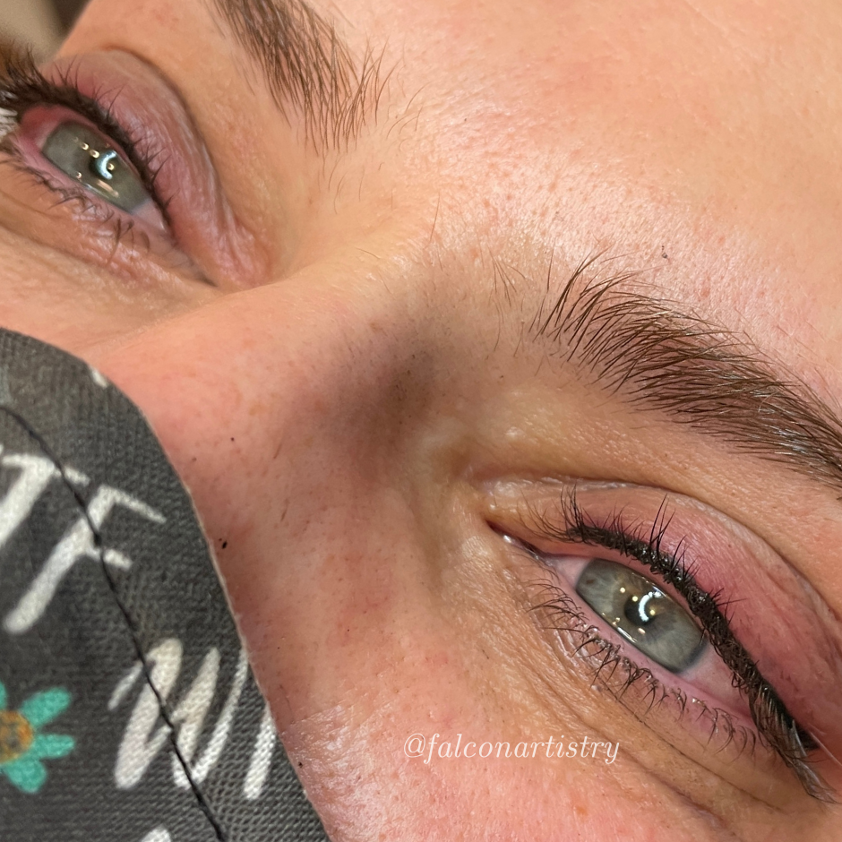 Eyeliner-portfolio-copy (2).png