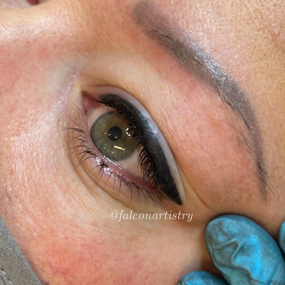 Eyeliner-portfolio-copy (22).png