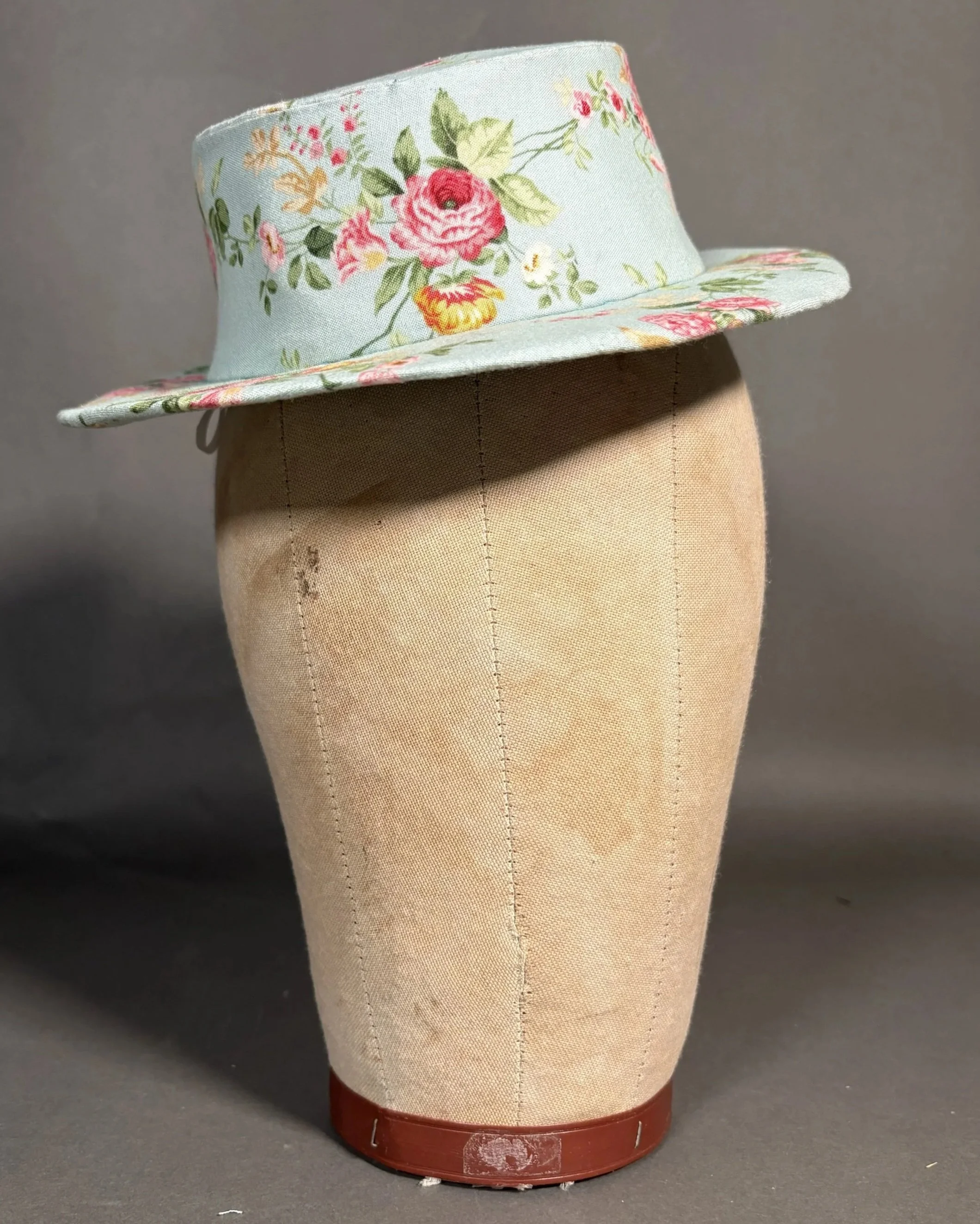 1940's Buckram Hat: Front